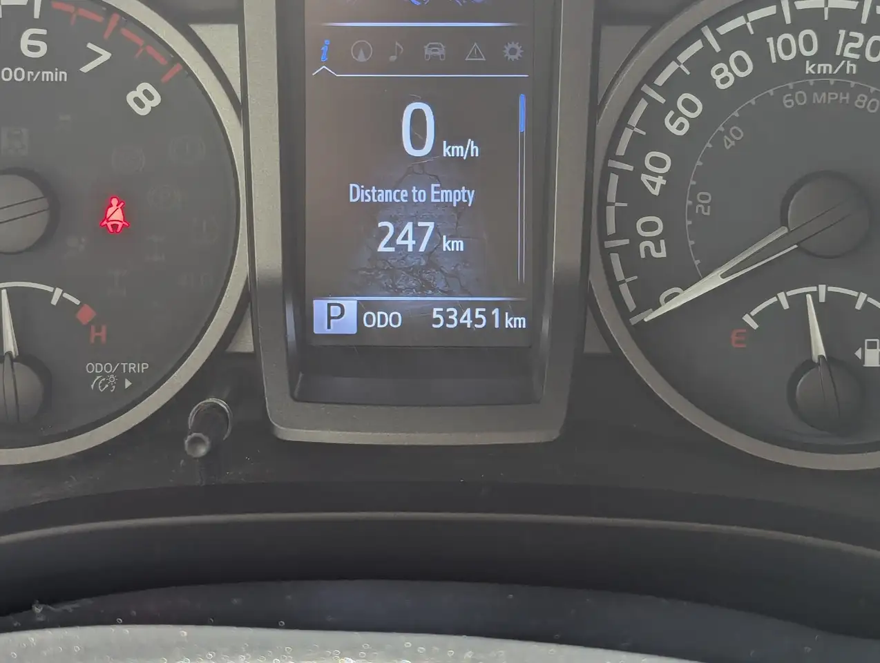 Toyota Tacoma снимка Toyota Tacoma