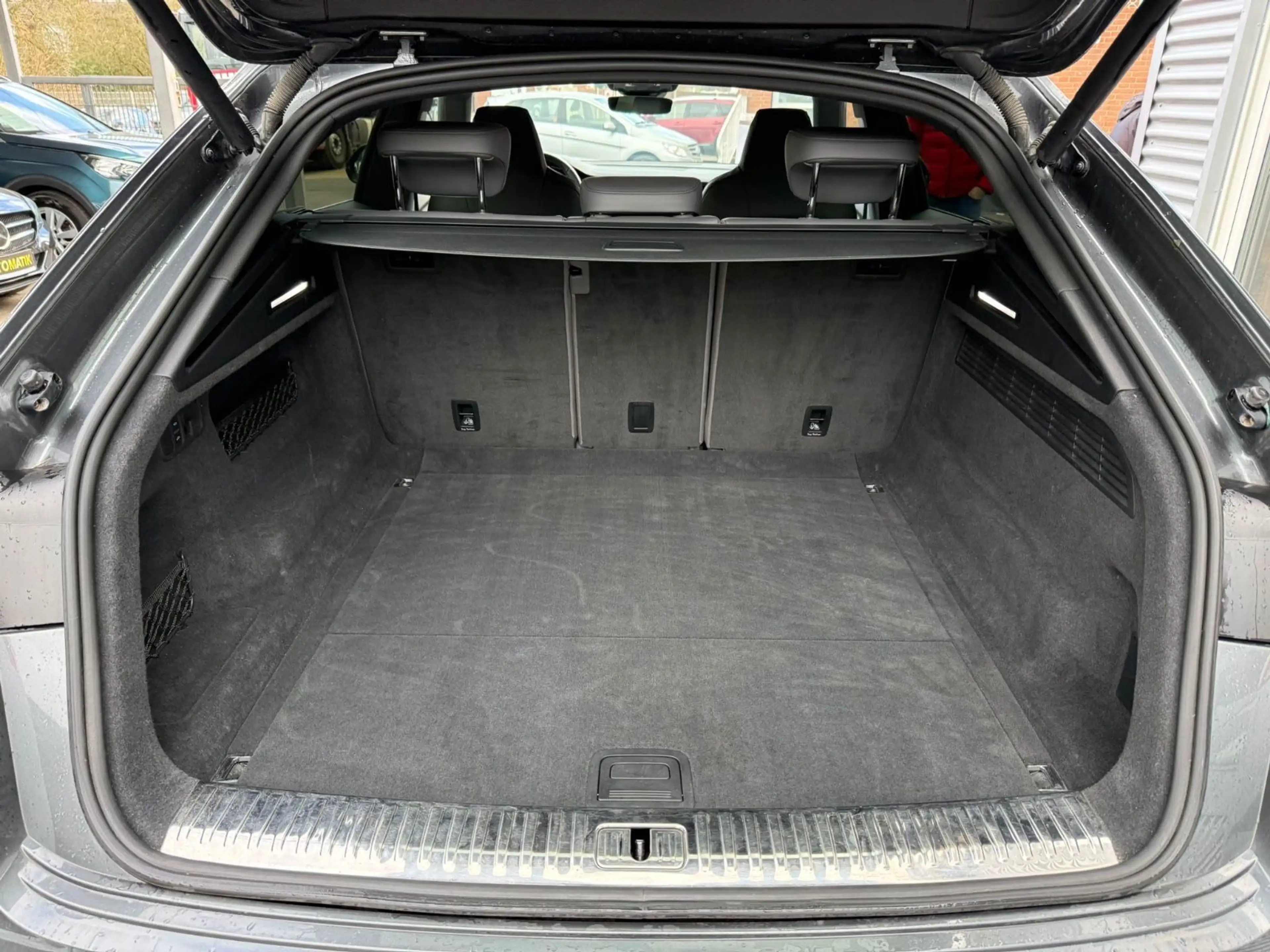 Audi SQ8 4.0 TDI quattro FESTPREIS — photo 11