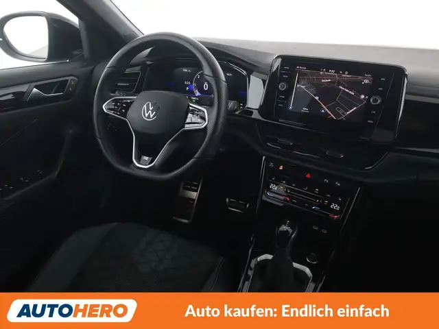 Volkswagen T-Roc view 13