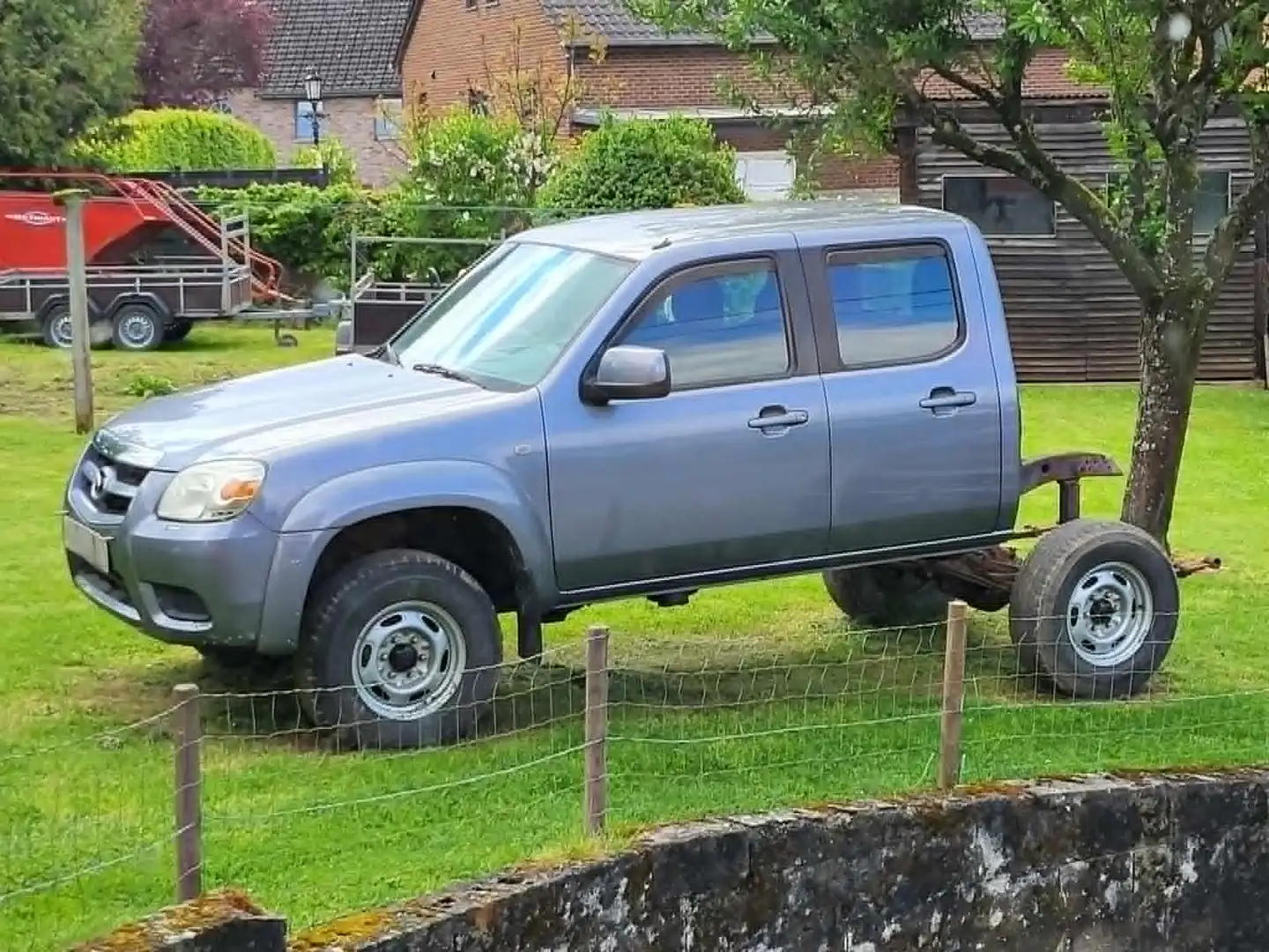 Mazda BT-50 2.5 CDVi 4WD Active Grau - 1