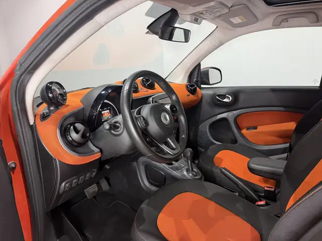 Smart Fortwo view 14