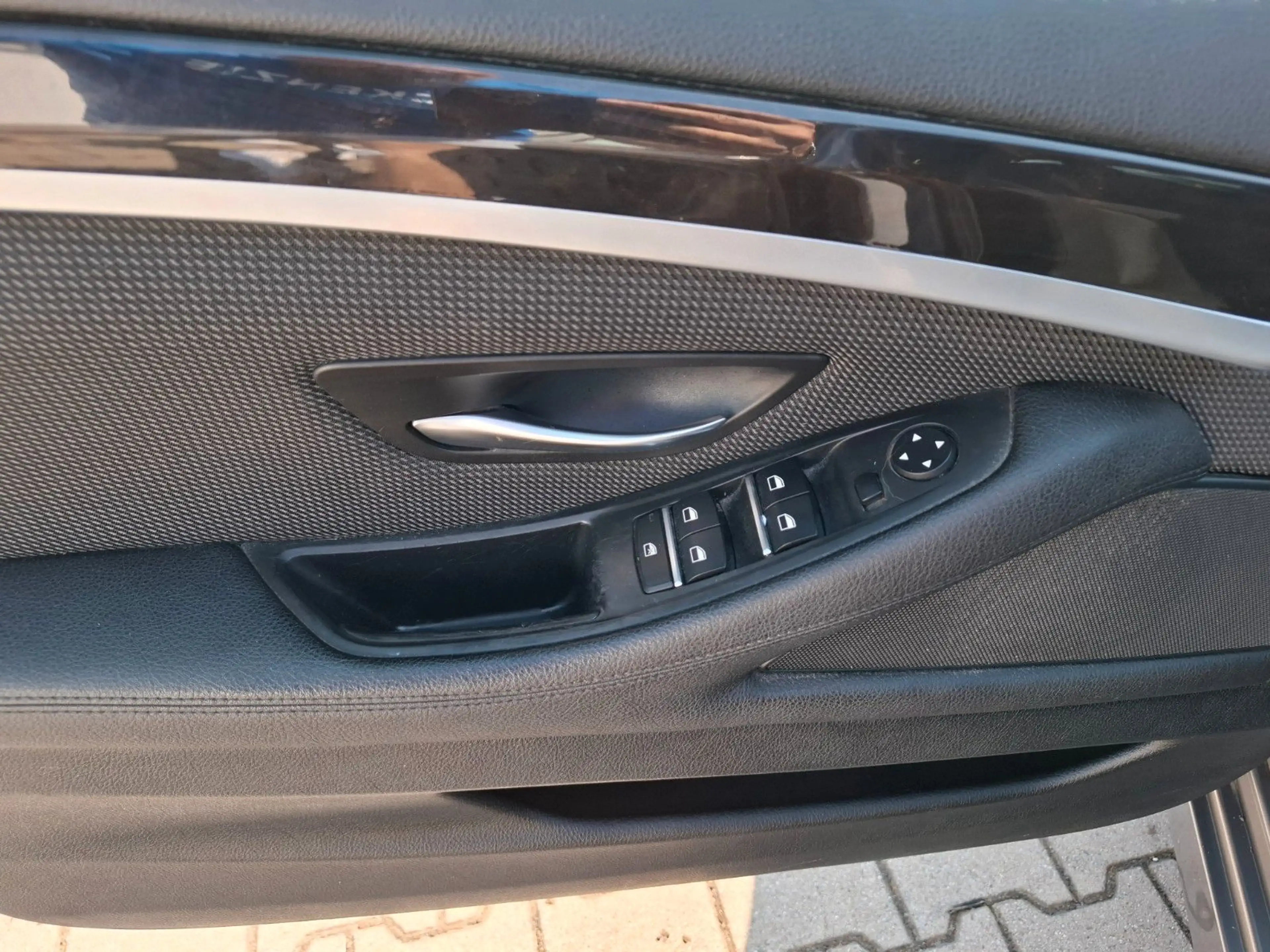 BMW 525 Touring Navi Xenon Soft Close Tüv Neu — photo 10