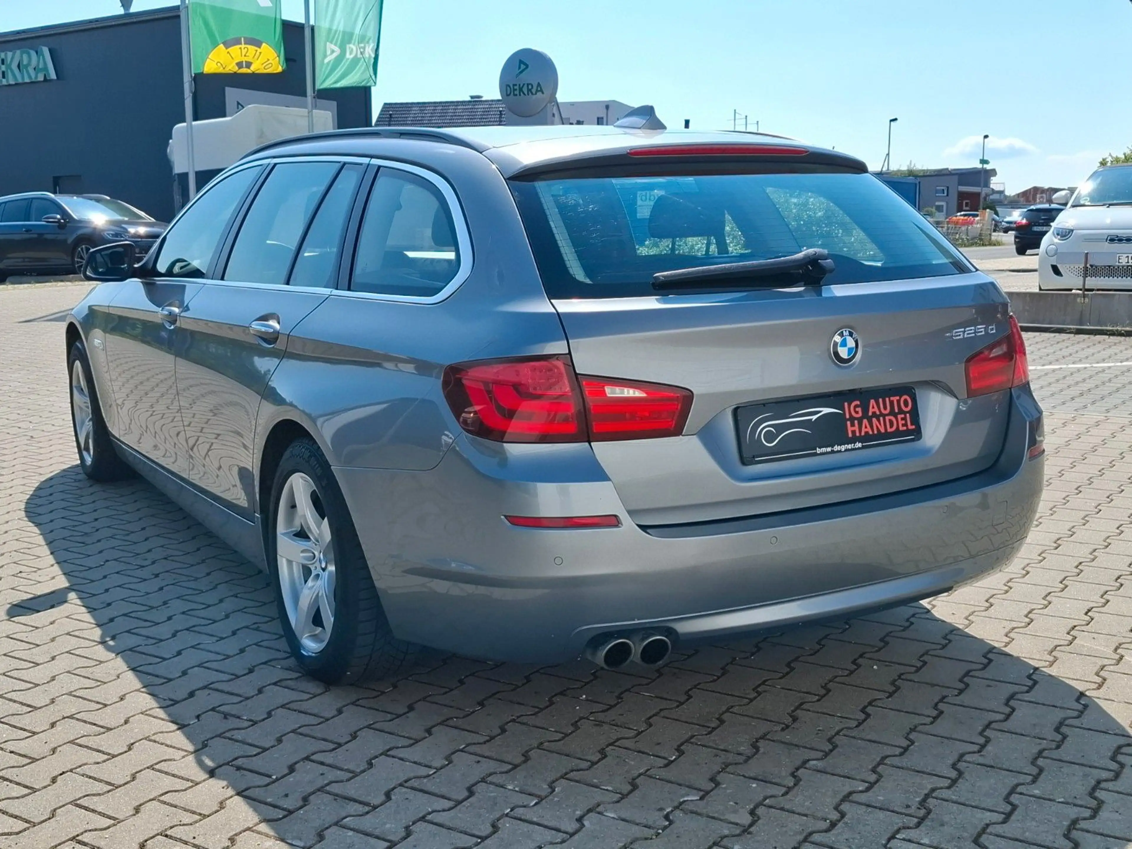BMW 525 Touring Navi Xenon Soft Close Tüv Neu — photo 3