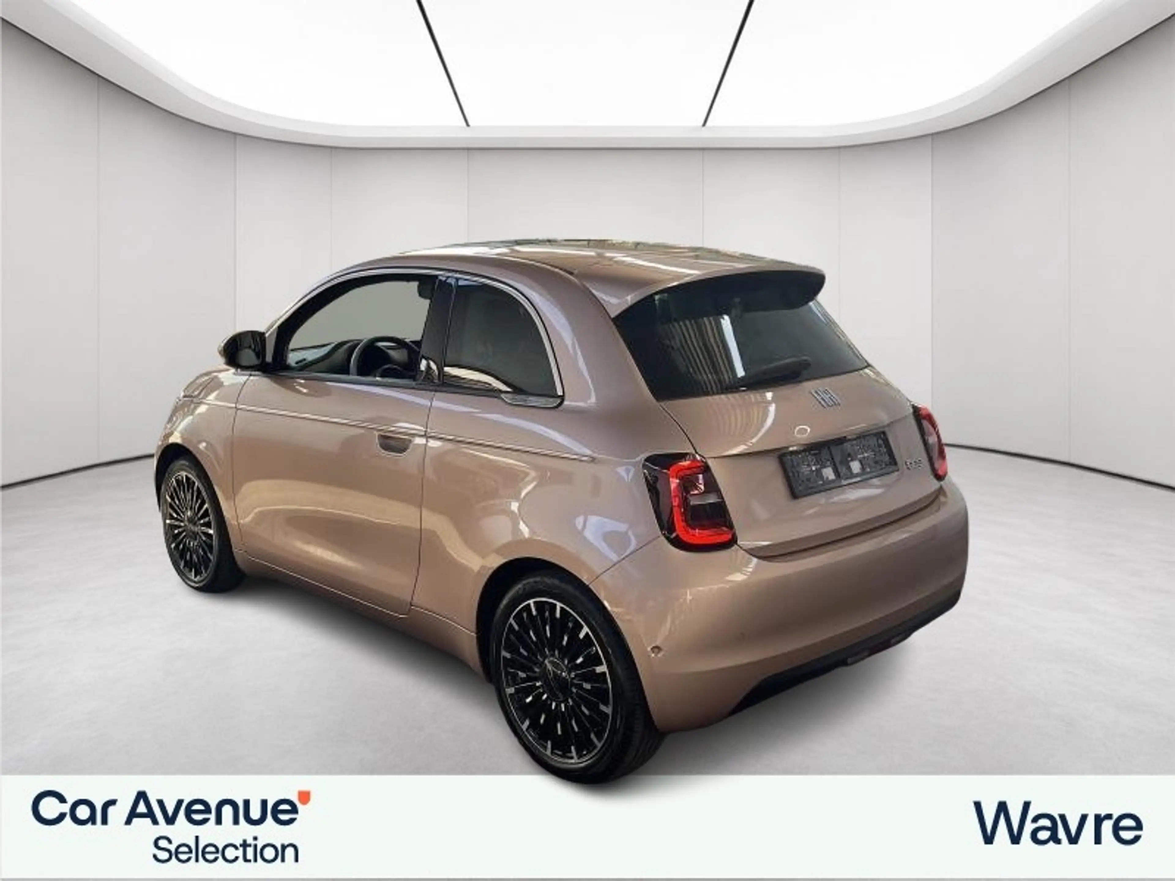 Fiat 500e La Prima + JBL + sièges chauff. — photo 6