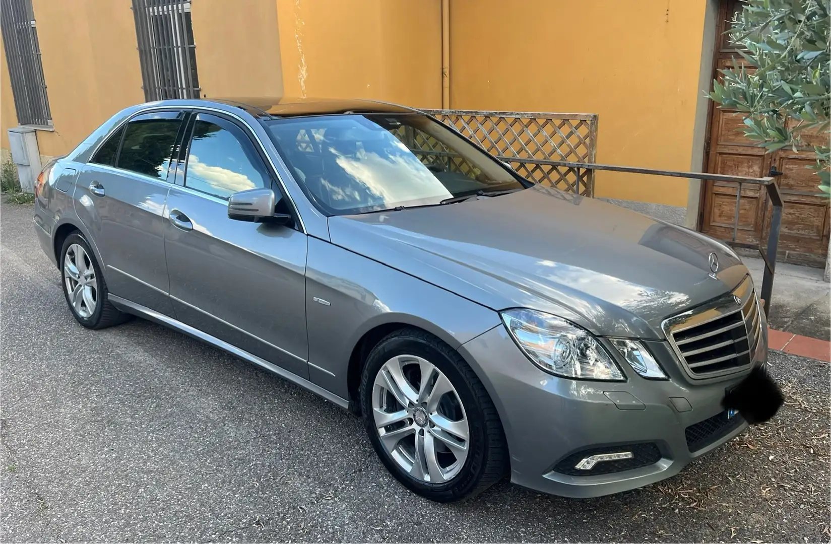 Mercedes-Benz E 350 cdi be Avantgarde auto Grigio - 2