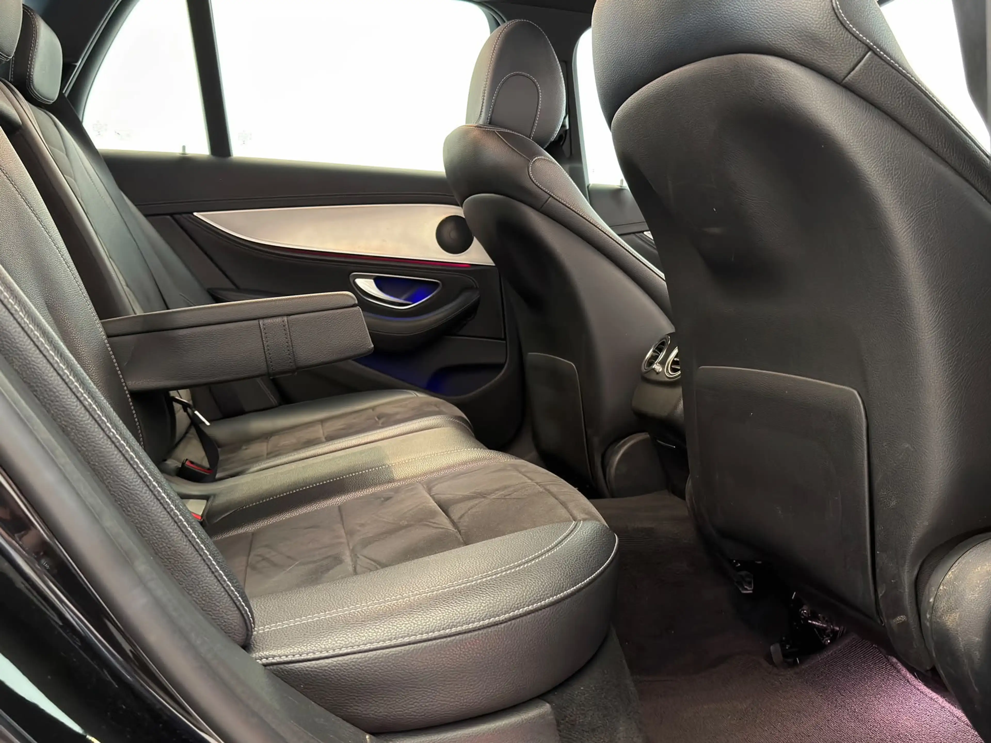 Mercedes-Benz E 220 Estate d Business Solution AMG / NL-auto / BTW / T — photo 7