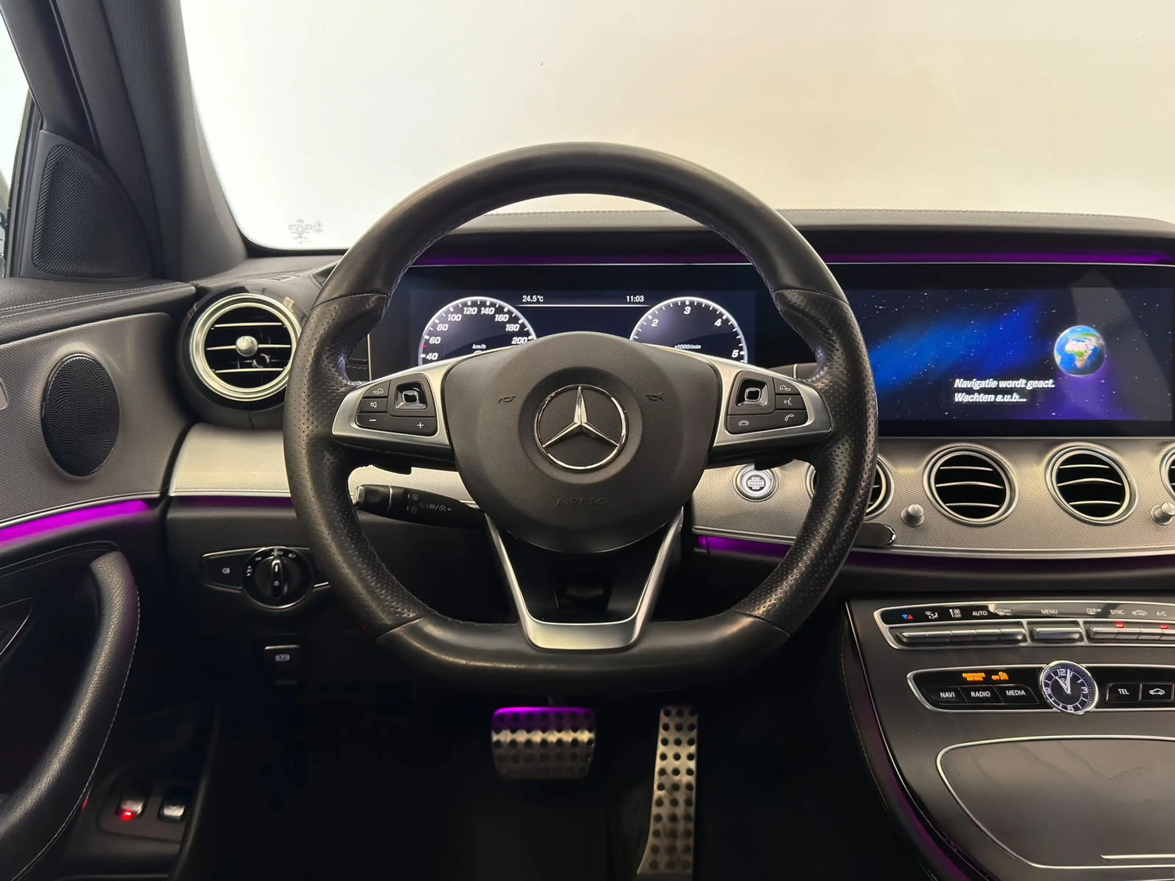 Mercedes-Benz E 220 Estate d Business Solution AMG / NL-auto / BTW / T — photo 10