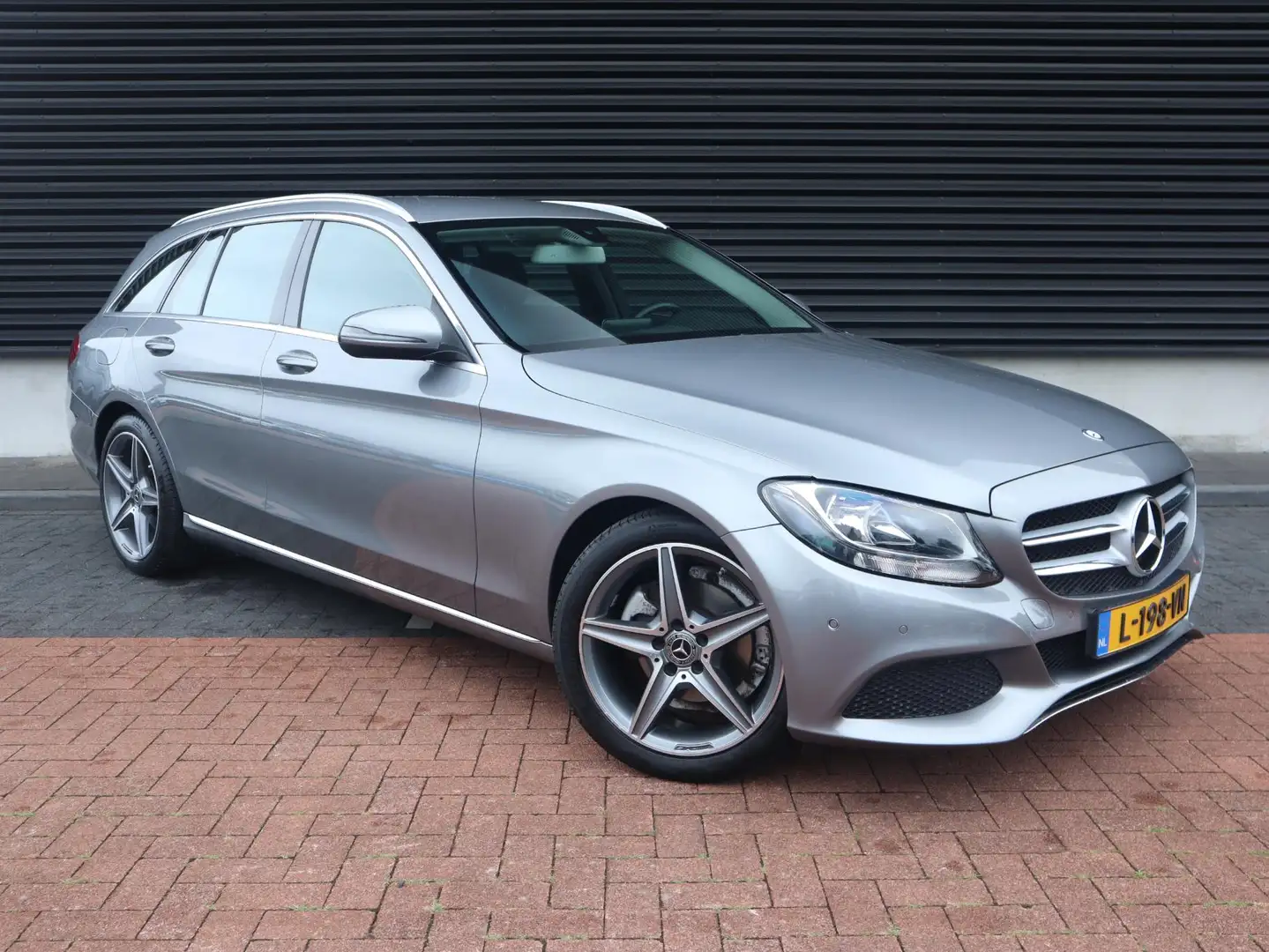 Mercedes-Benz C 180 Estate Ambition | Clima | Cruise | Navi | Leder | Gri - 2