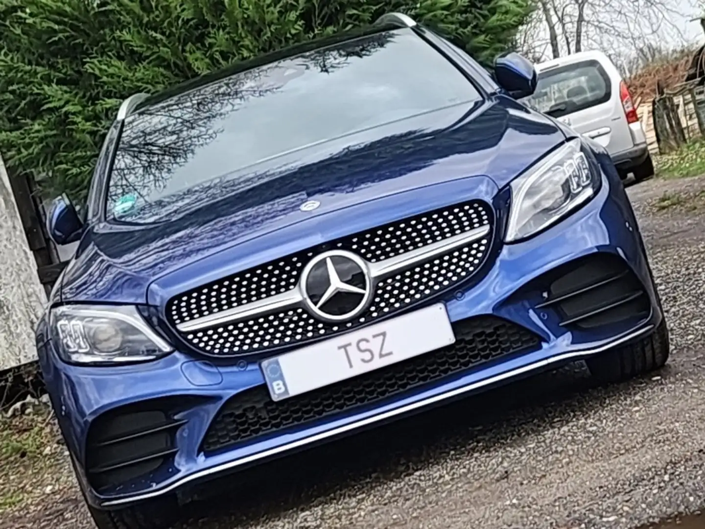 Mercedes-Benz C 300 T 9G-TRONIC AMG Line Bleu - 1