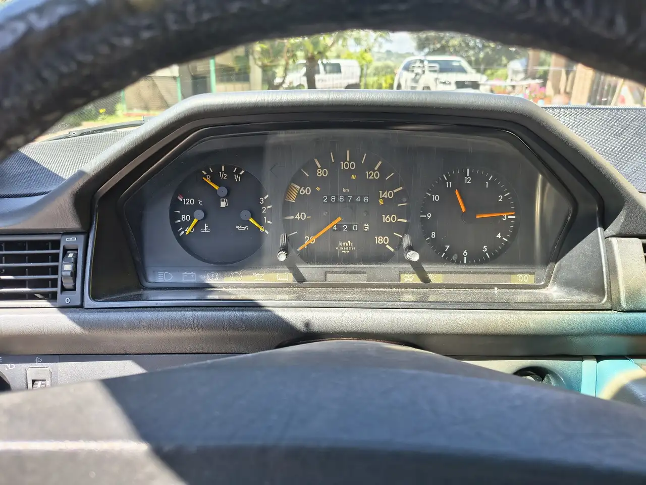 Mercedes-Benz 200d, foto 10