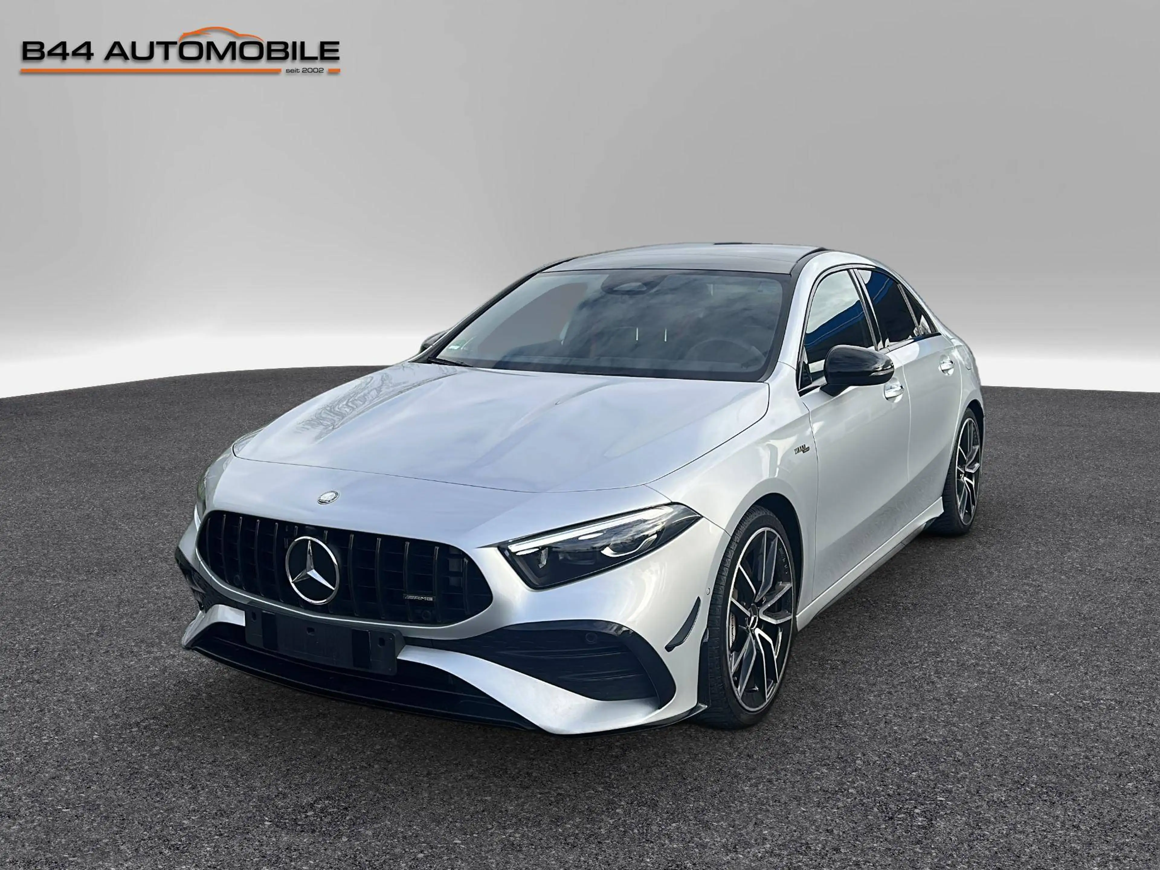Mercedes-Benz A 35 AMG 4M*Multibea*Pano*Burmes*AeroDyn*NightPaket I + II*