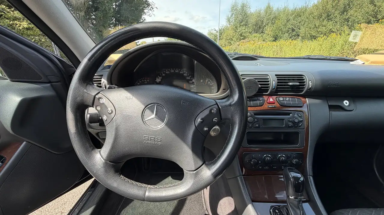 Mercedes-Benz C 180 Elegance, foto 6