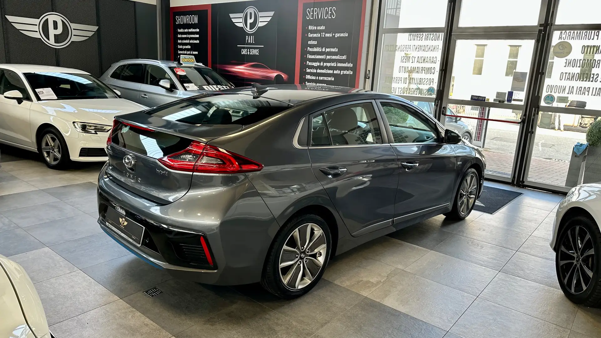 Hyundai IONIQ I1.6 105CV 6dCT Hybrid Comfort Gris - 2