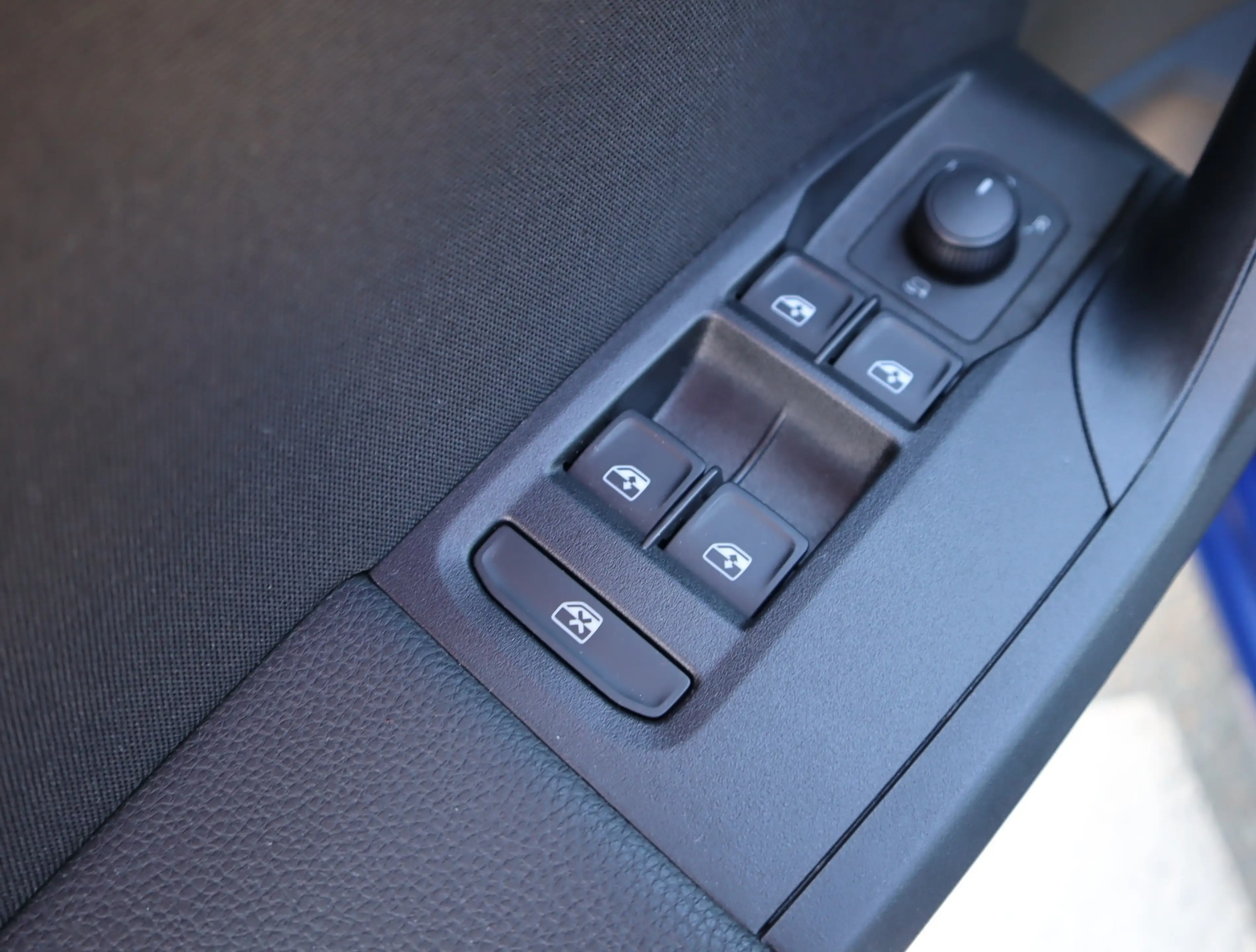 SEAT Ibiza 1.5 TSI FR — photo 15