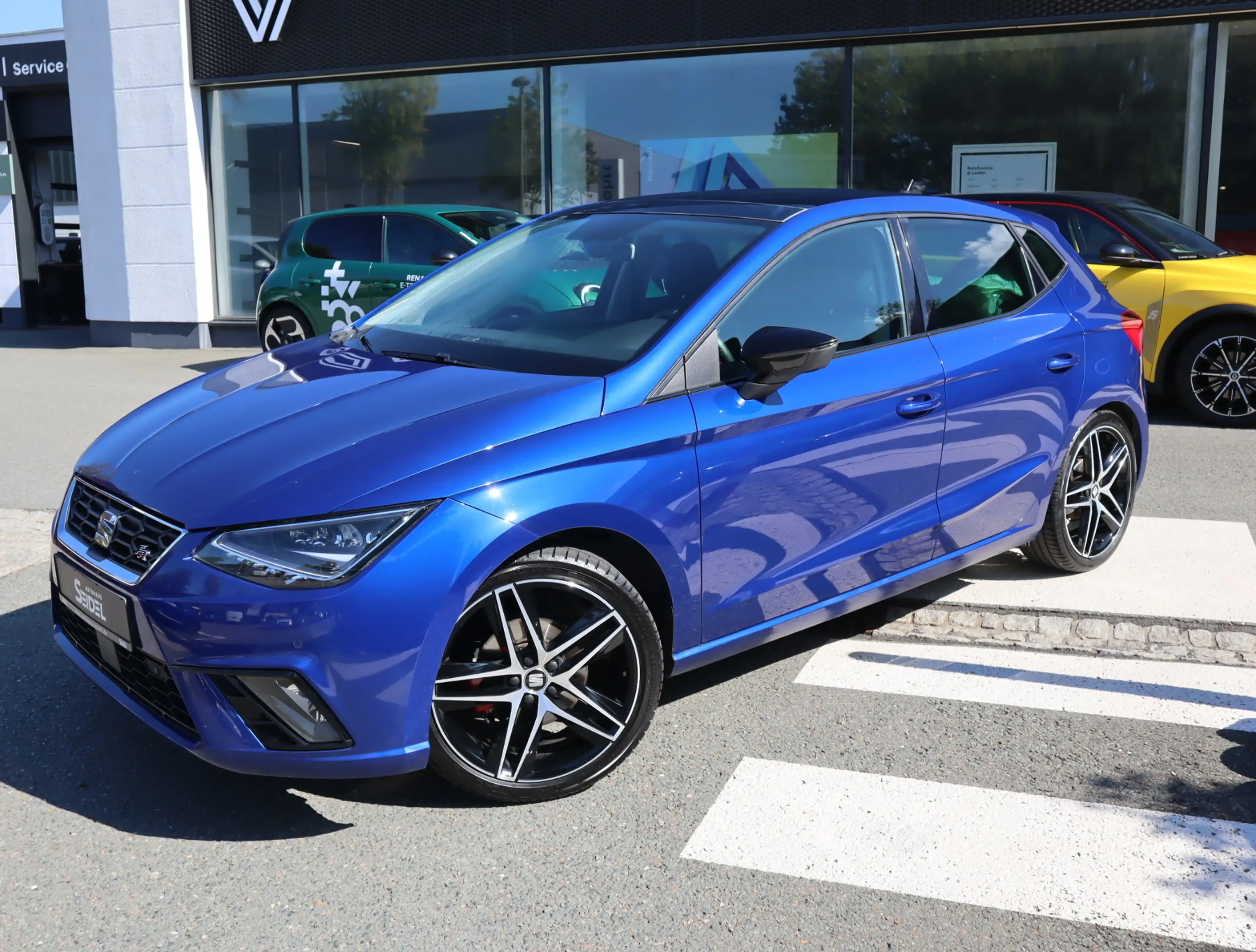 SEAT Ibiza 1.5 TSI FR — photo 2