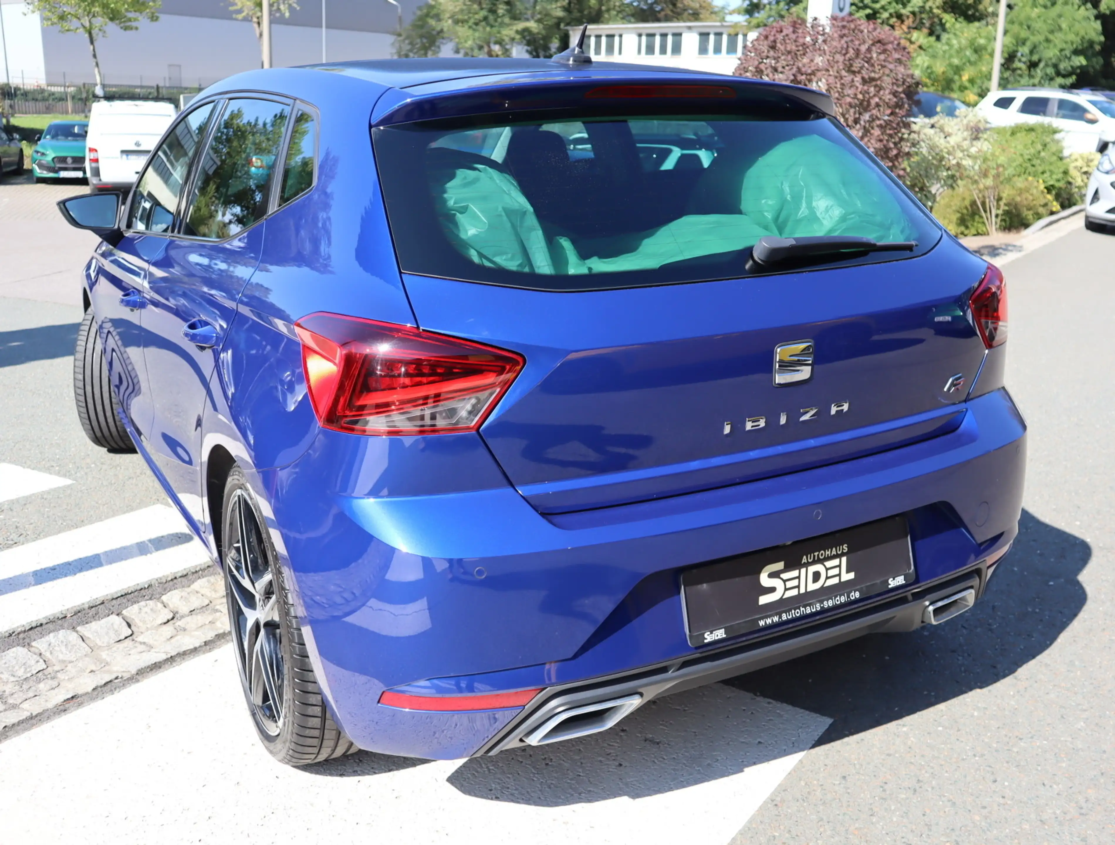 SEAT Ibiza 1.5 TSI FR — photo 3