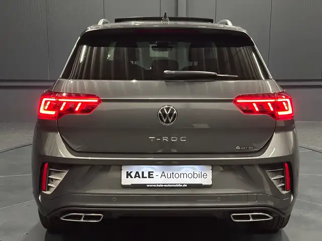 Volkswagen T-Roc view 4