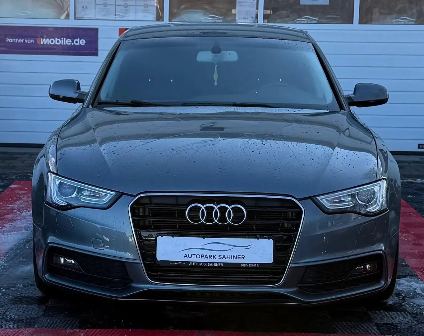 Audi A5 Sportback 1.8 TFSI*NAVI*KLIMA*PDC Gris - 2