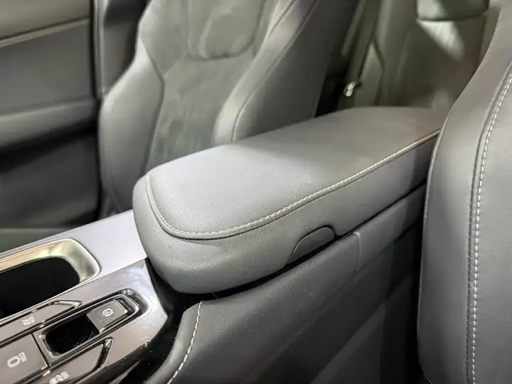 Lexus NX 2023, foto 17