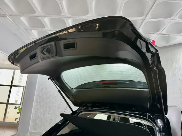 Lexus NX 2023, foto 30