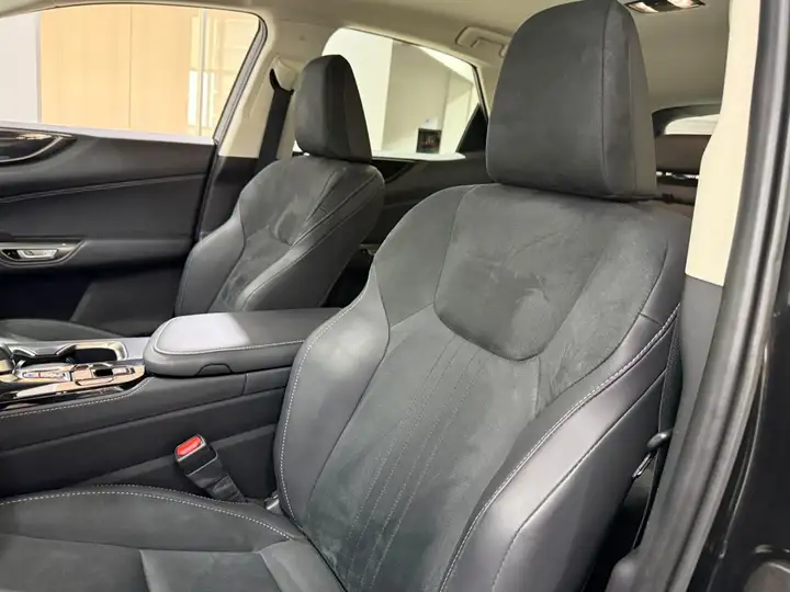 Lexus NX 2023, foto 20