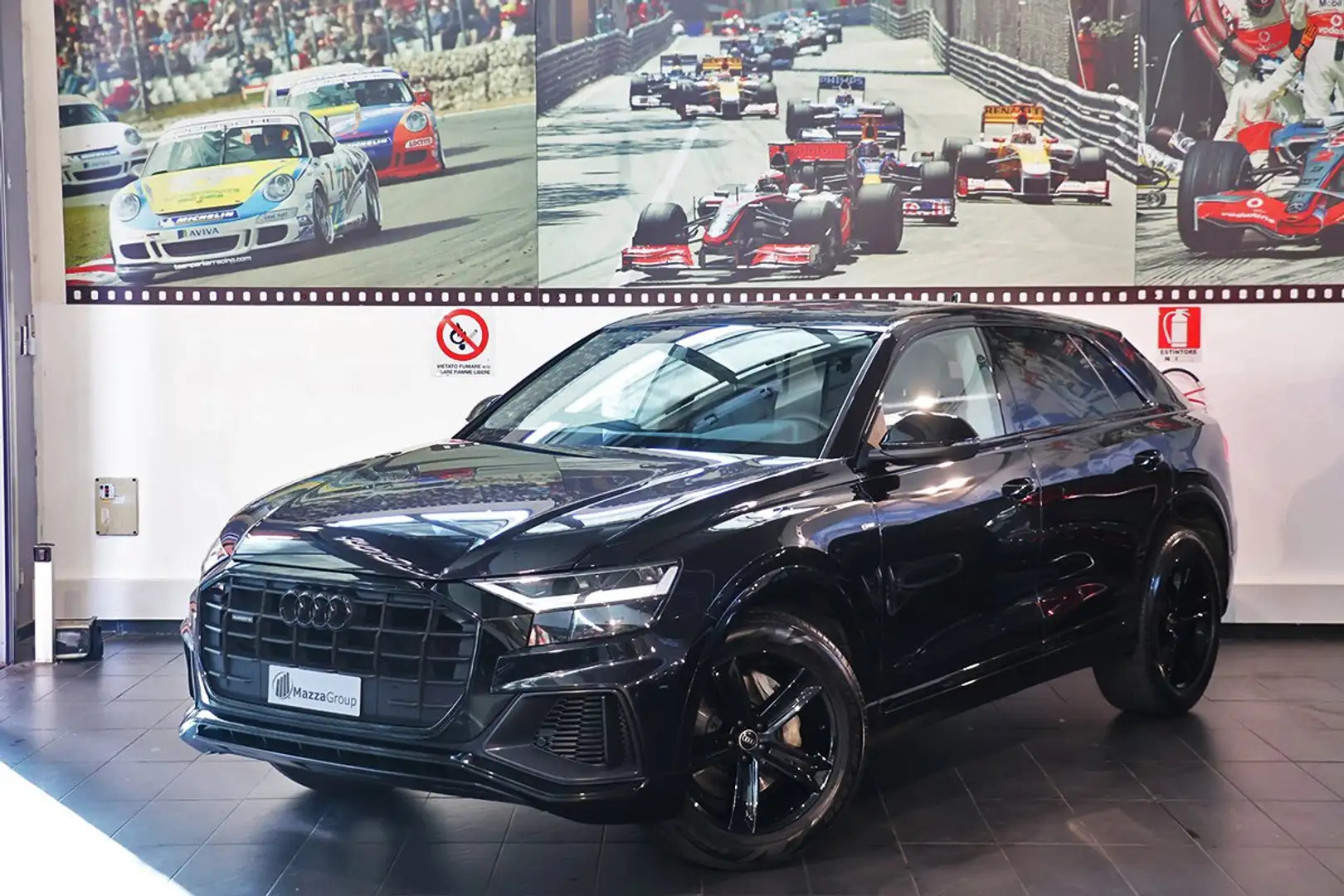 Audi Q8 45 TDI Quattro Tiptronic S-Line -PELLE/SOSPENSIONI Noir - 1