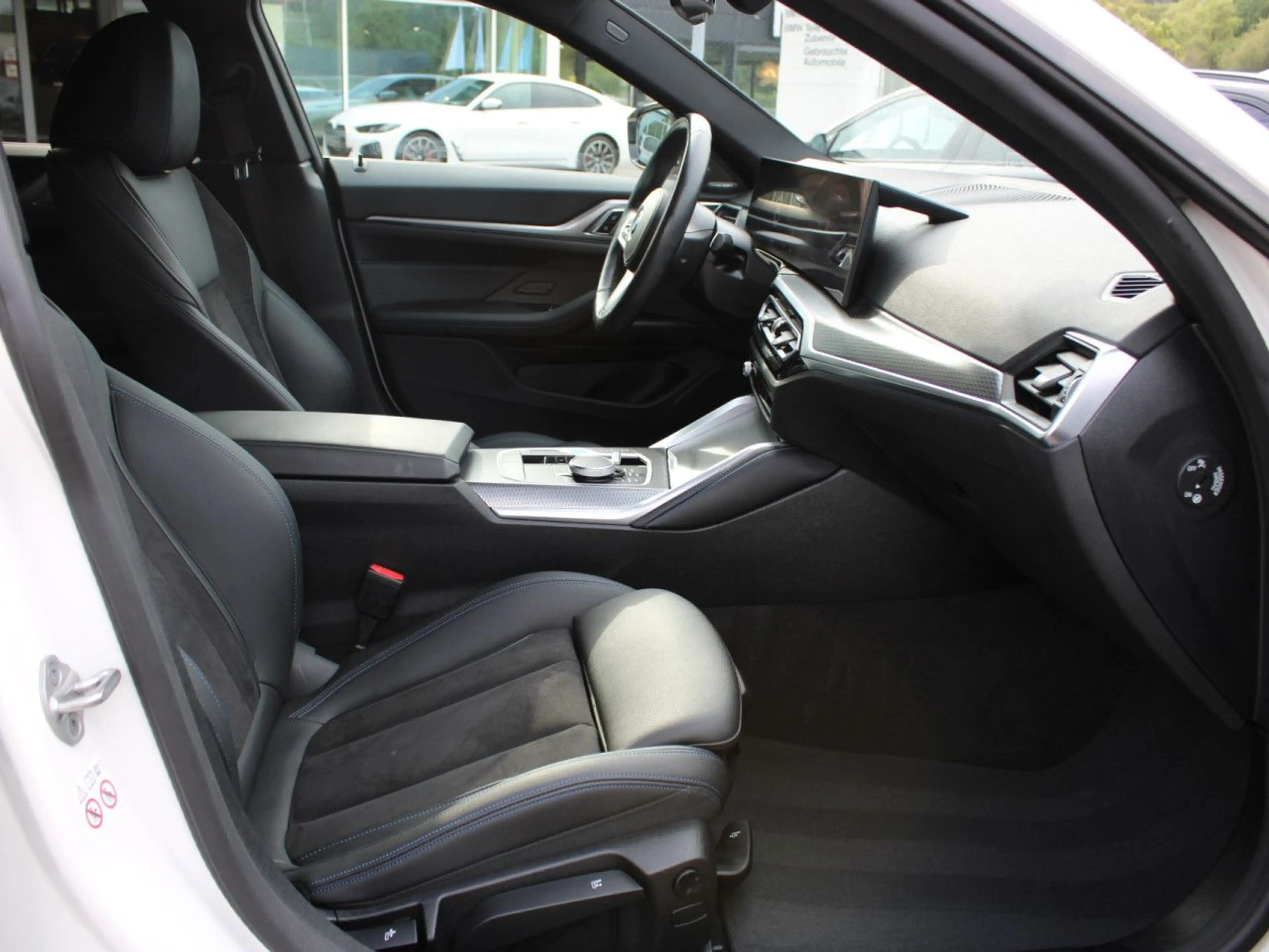 BMW i4 e35 GranC.M Sport ACC SurView Laser Ha/Ka.AHK — photo 10