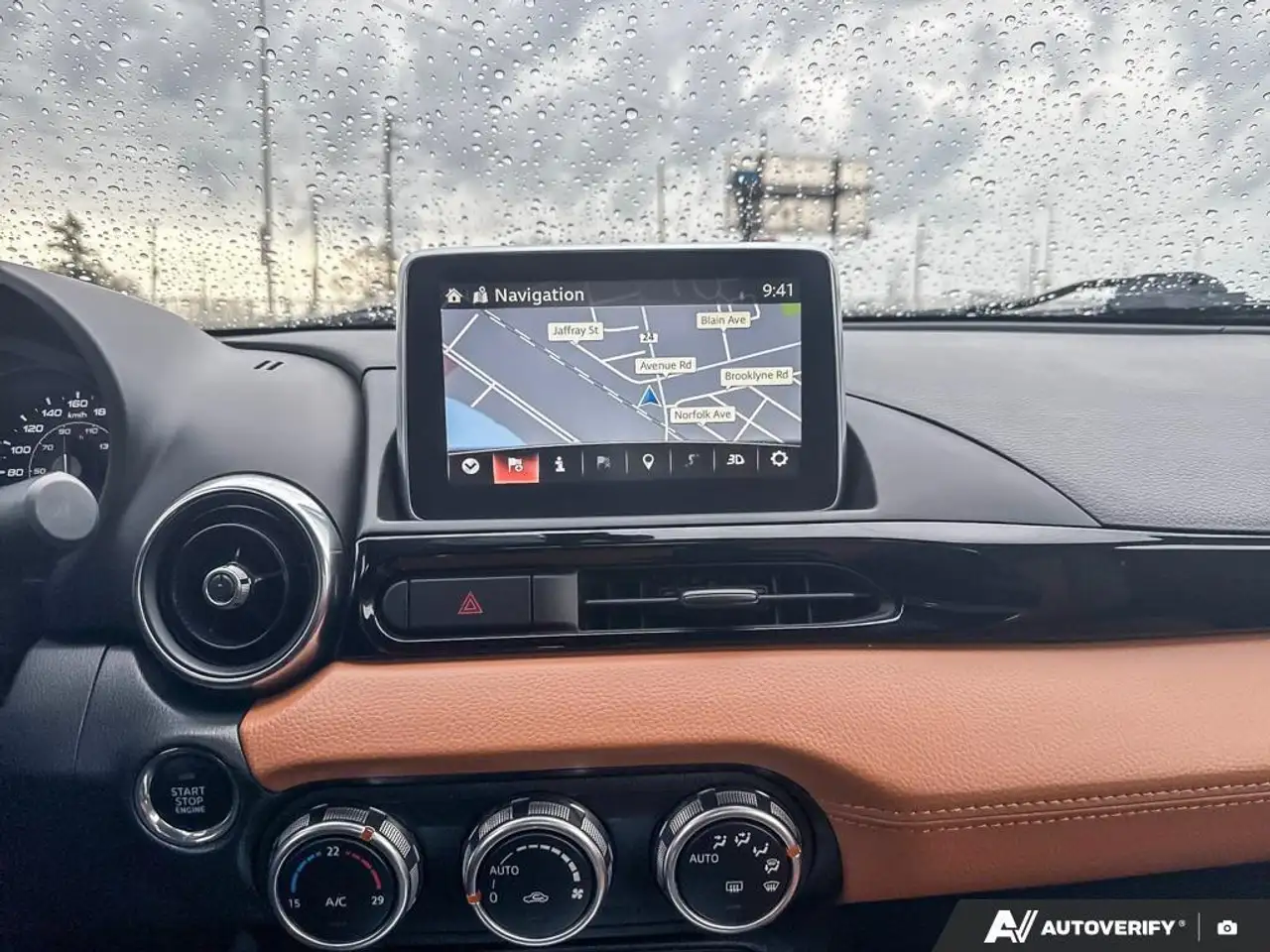 Fiat 124 Spider снимка Fiat 124 Spider