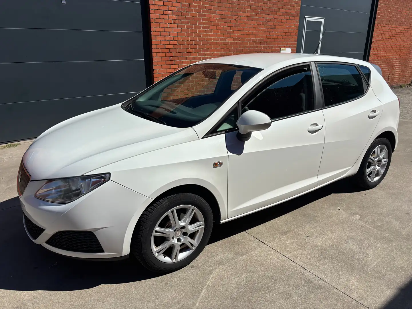 SEAT Ibiza Ibiza 1.4 TDi Wit - 2