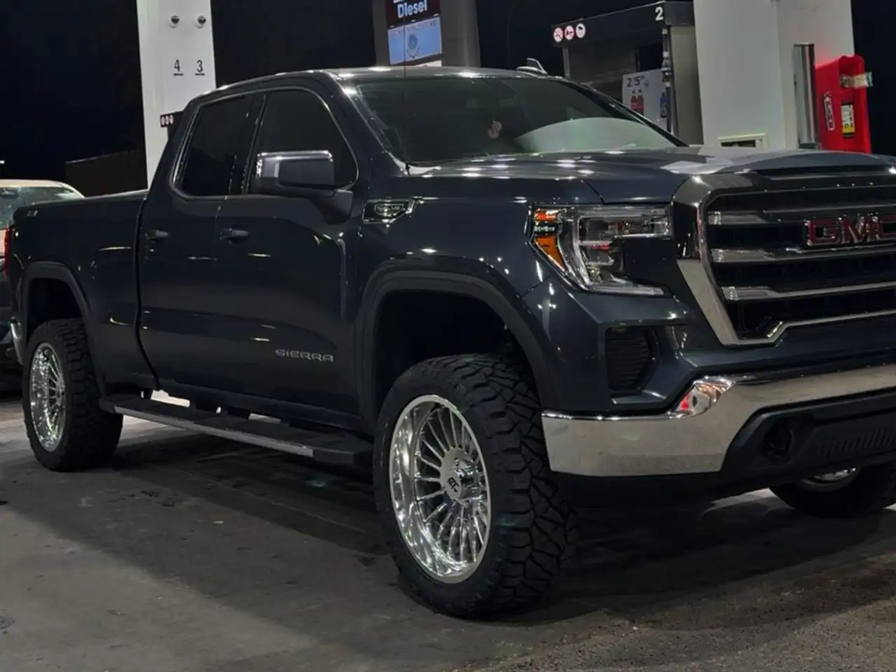 GMC Sierra 1500 снимка GMC Sierra 1500