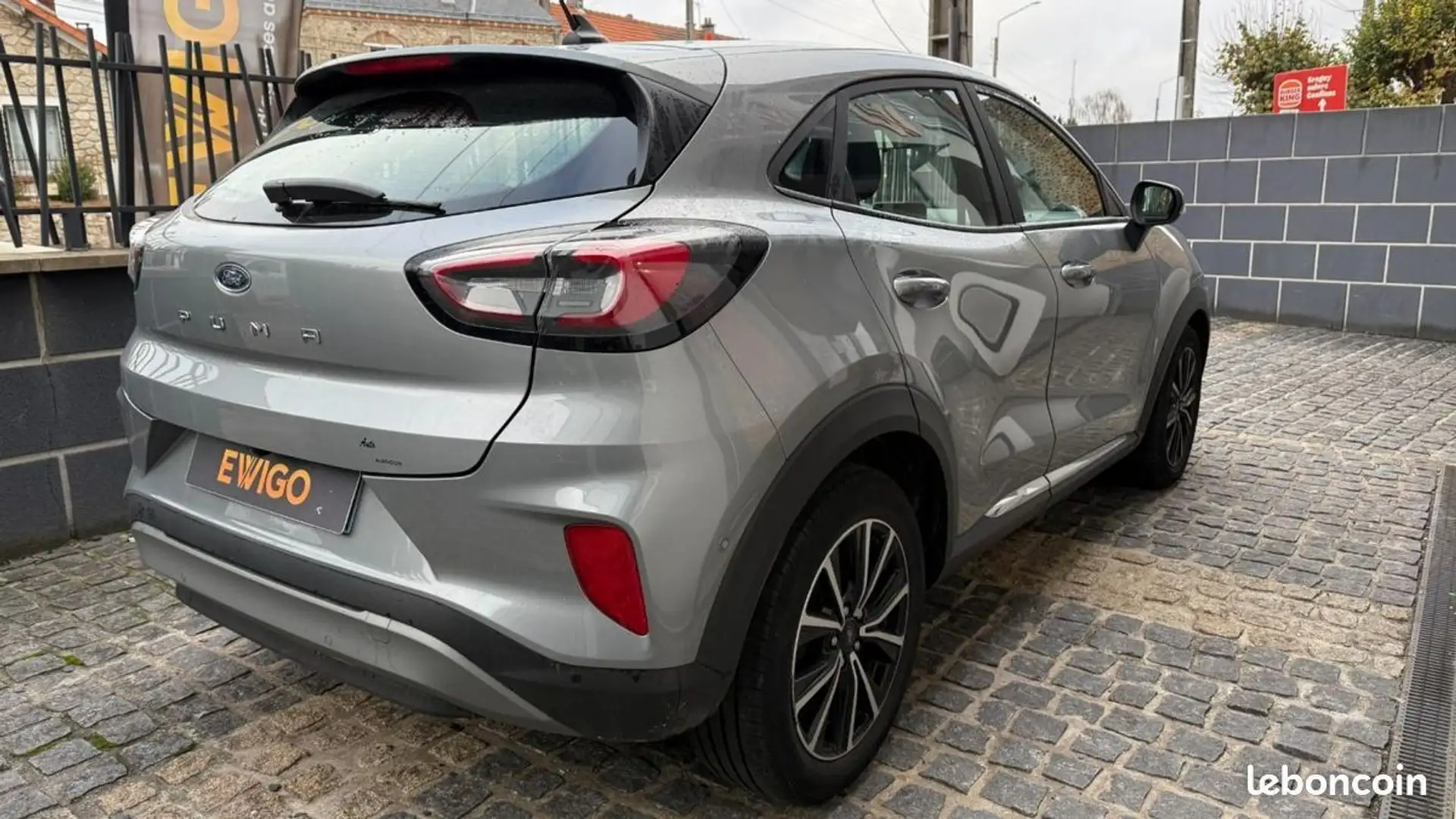 Ford Puma 1.0 FLEXIFUEL 125ch TITANIUM BUSINESS GARANTIE JANVIER 2027 -ENTRETIEN COMPLET Gris - 2