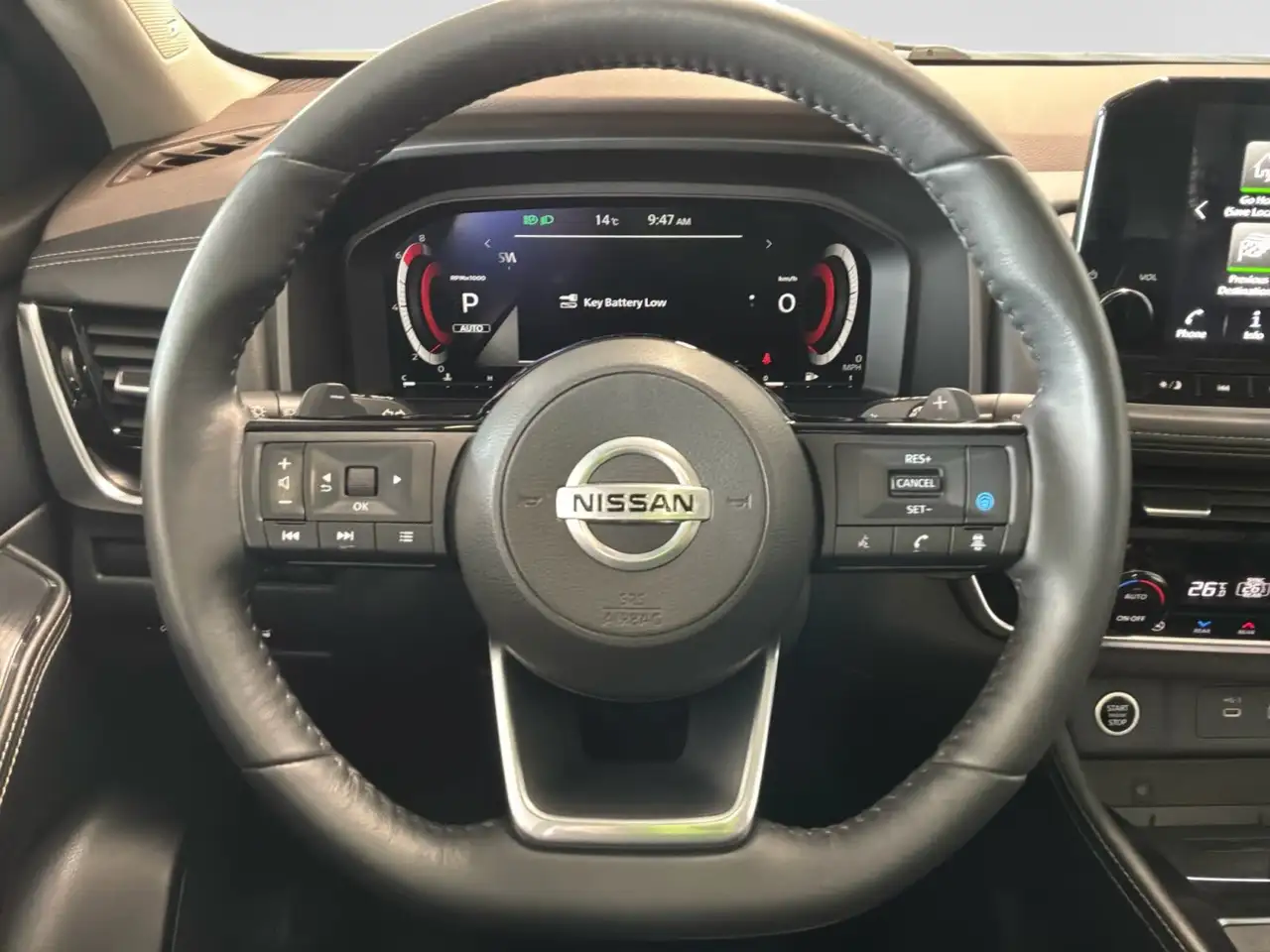 Nissan Rogue снимка Nissan Rogue