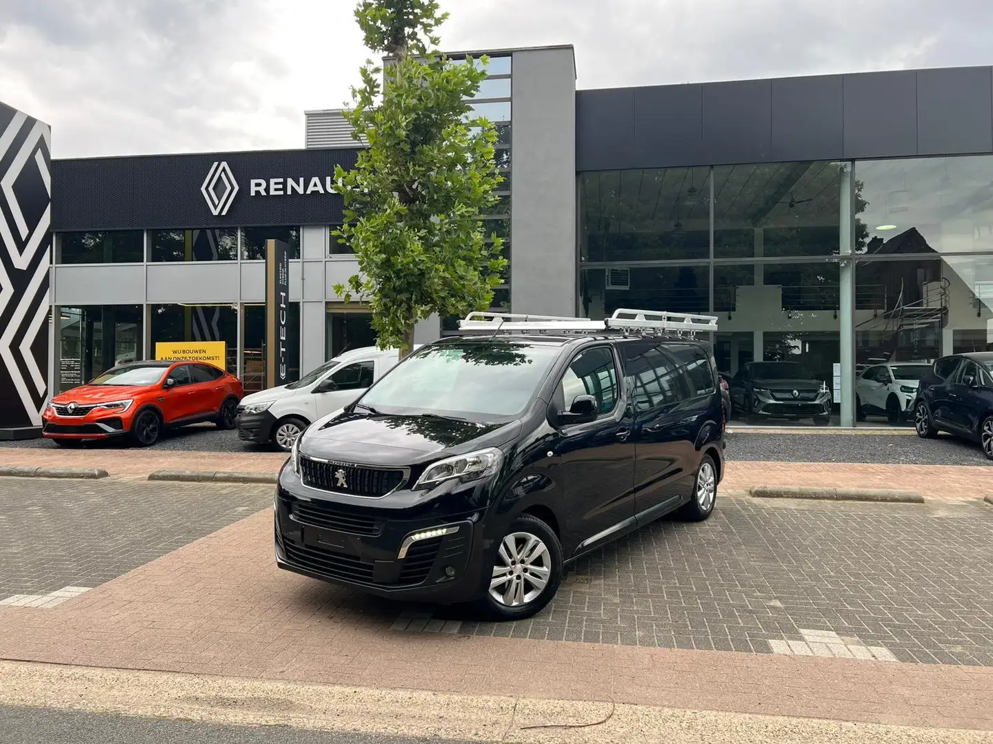 Peugeot Expert Expert 1.5 BlueHDi 120 L2 Чорний - 2