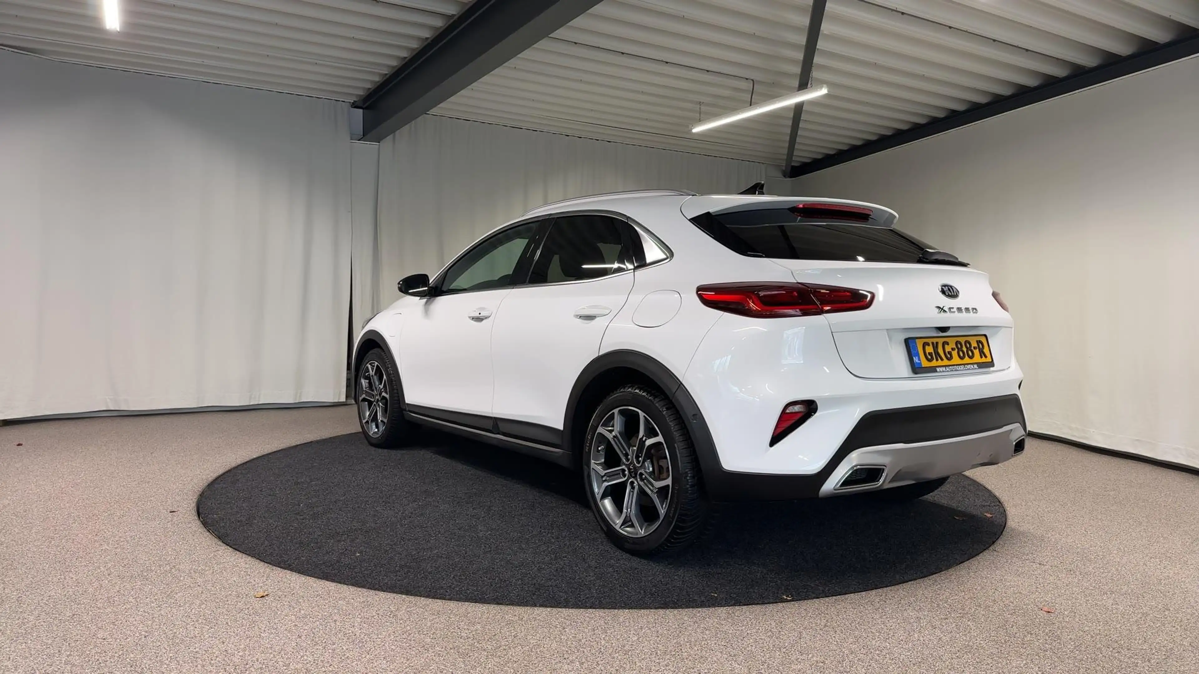 Kia XCeed 1.6 GDi PHEV ExecutiveLine Automaat | Leder | Pano — photo 2