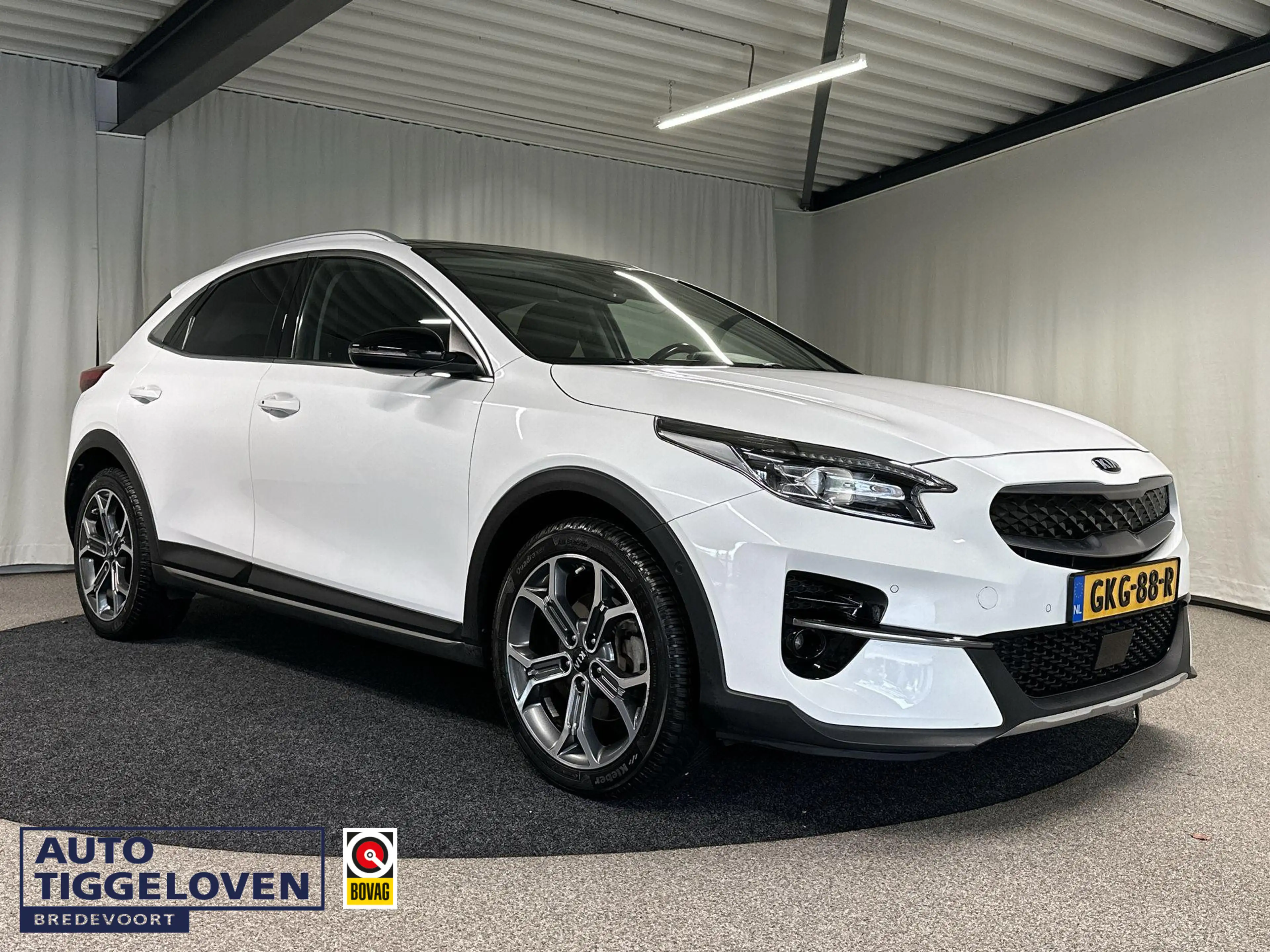Kia XCeed 1.6 GDi PHEV ExecutiveLine Automaat | Leder | Pano