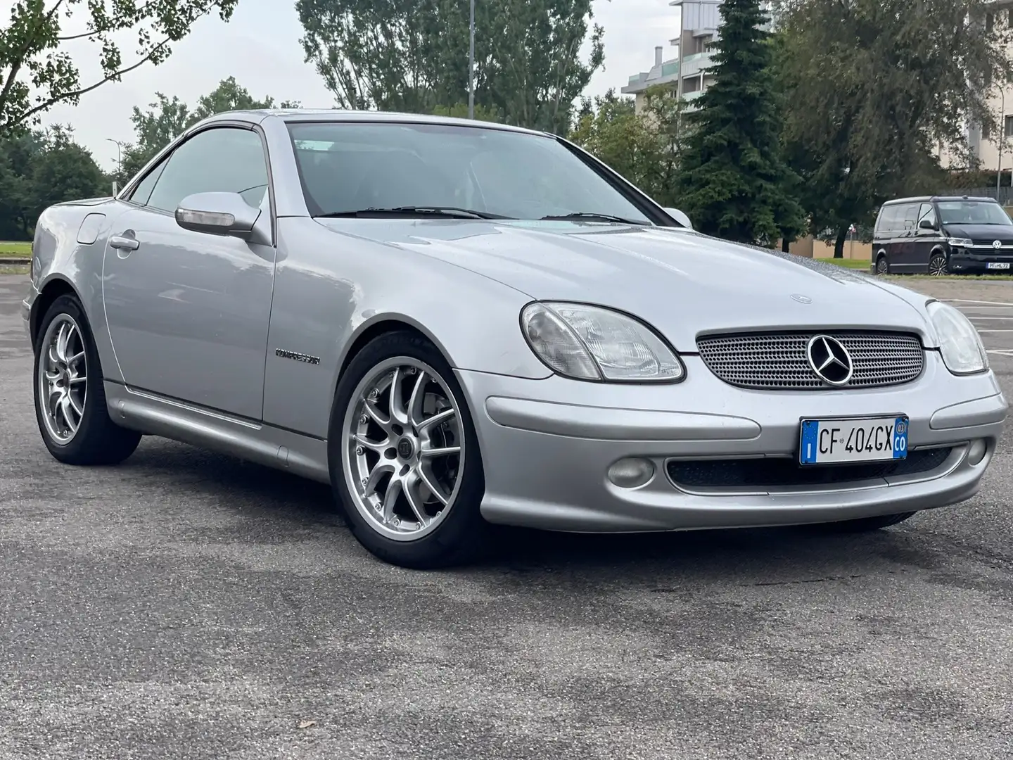 Mercedes-Benz SLK 200 KOMPRESSOR CAT SPECIAL EDITION NAVIGATOR Stříbrná - 1