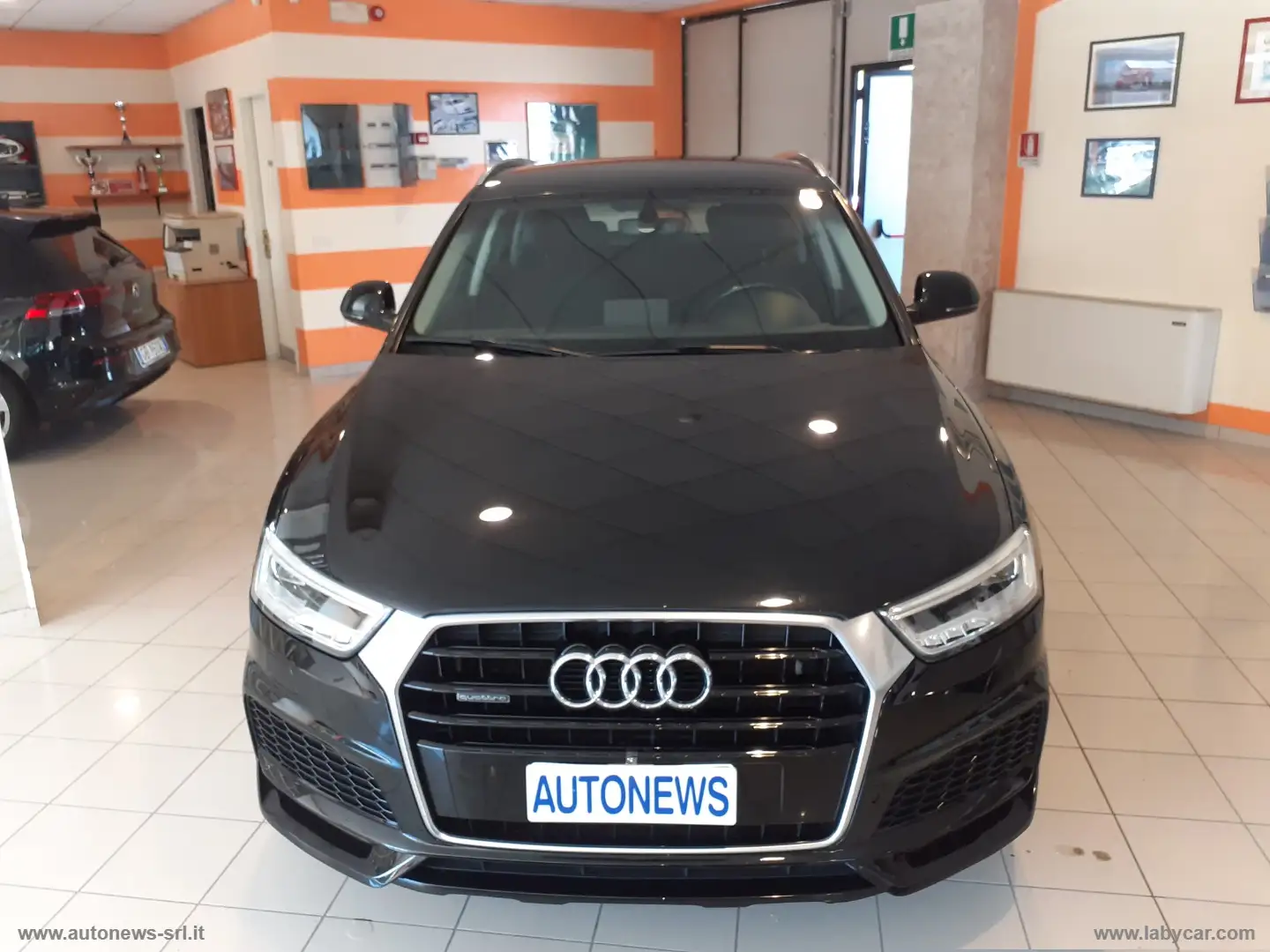 Audi Q3 2.0 TDI 184CV quattro S LINE PERFETTE CONDIZIONI S Nero - 2