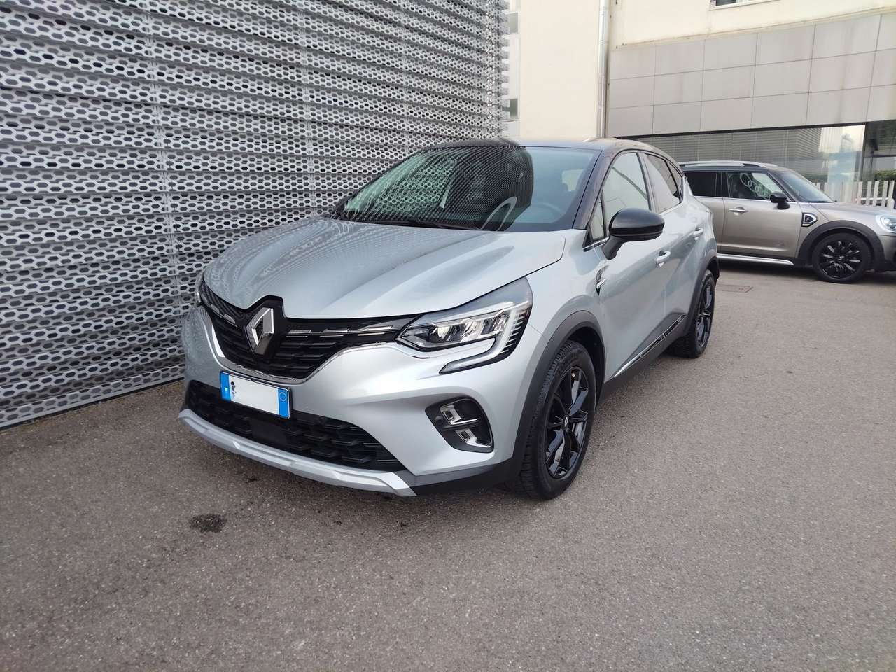 Renault Captur Captur 1.6 E-Tech hybrid Techno Fast Track 145cv auto
