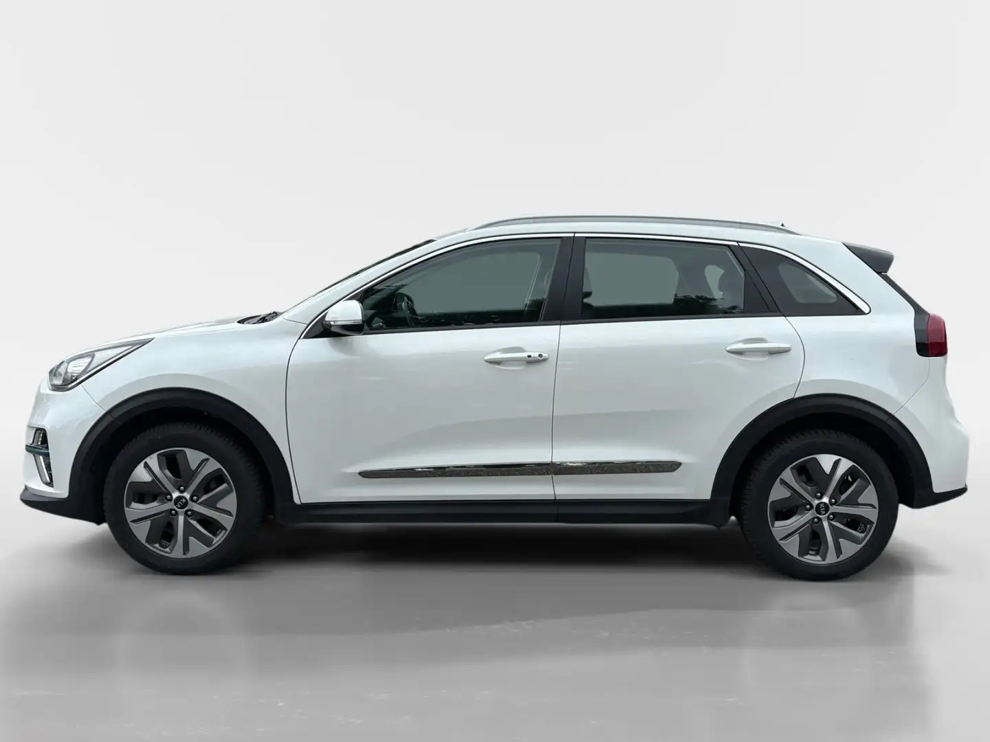 Kia e-Niro Niro EV 64kWh long Range Silber Aut. Silber Weiß - 2