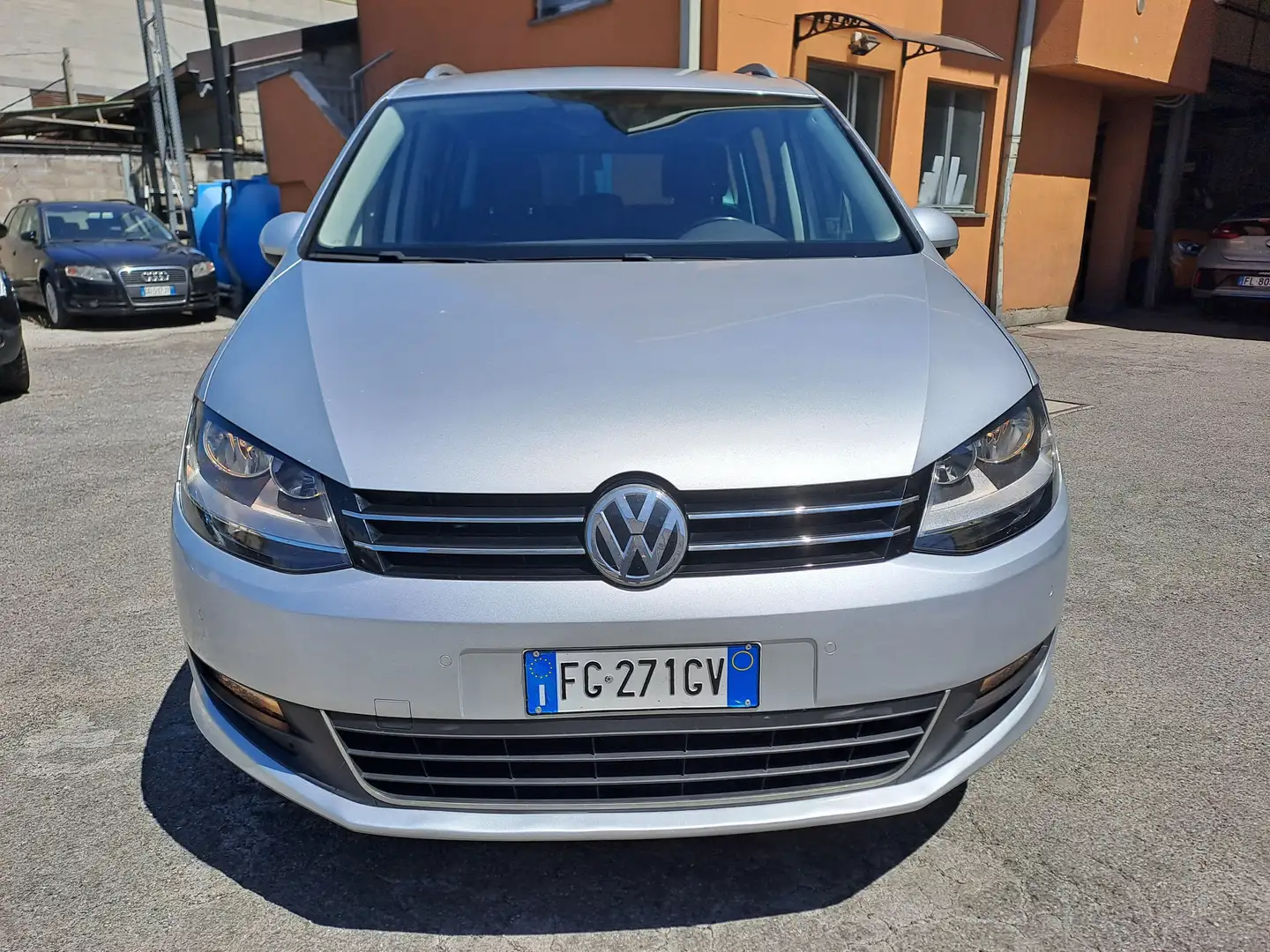 Volkswagen Sharan 2.0 TDI 150cv AUTOMATICO *7 POSTI* EURO 6 Grigio - 2