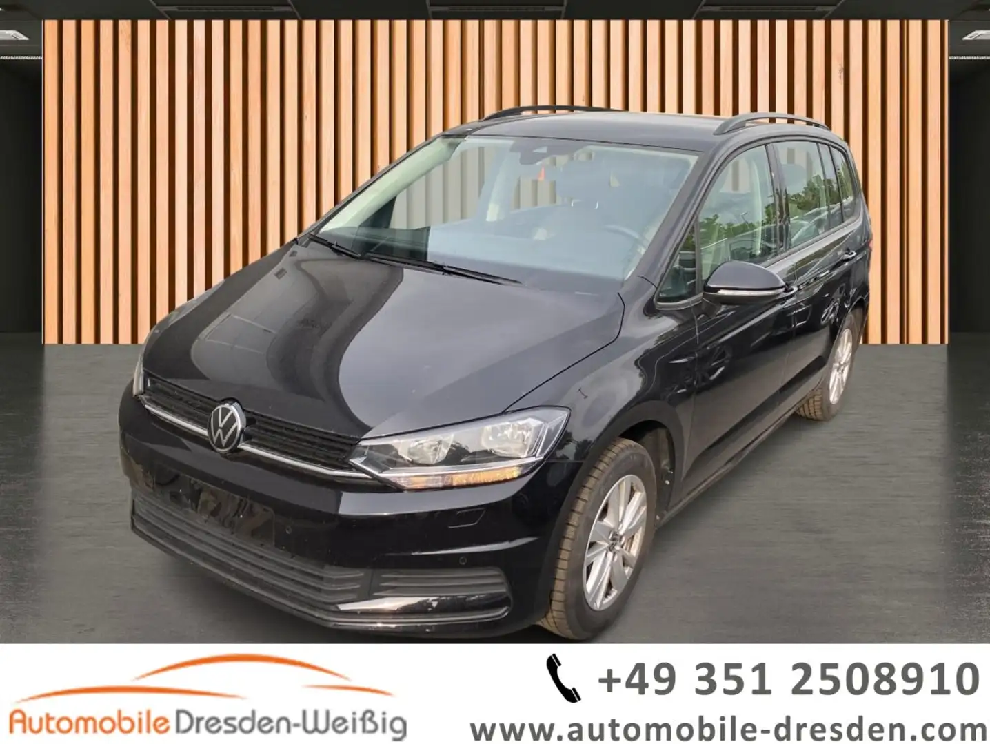 Volkswagen Touran 1.5 TSI Comfortline *7 Sitze*Navi* Schwarz - 1