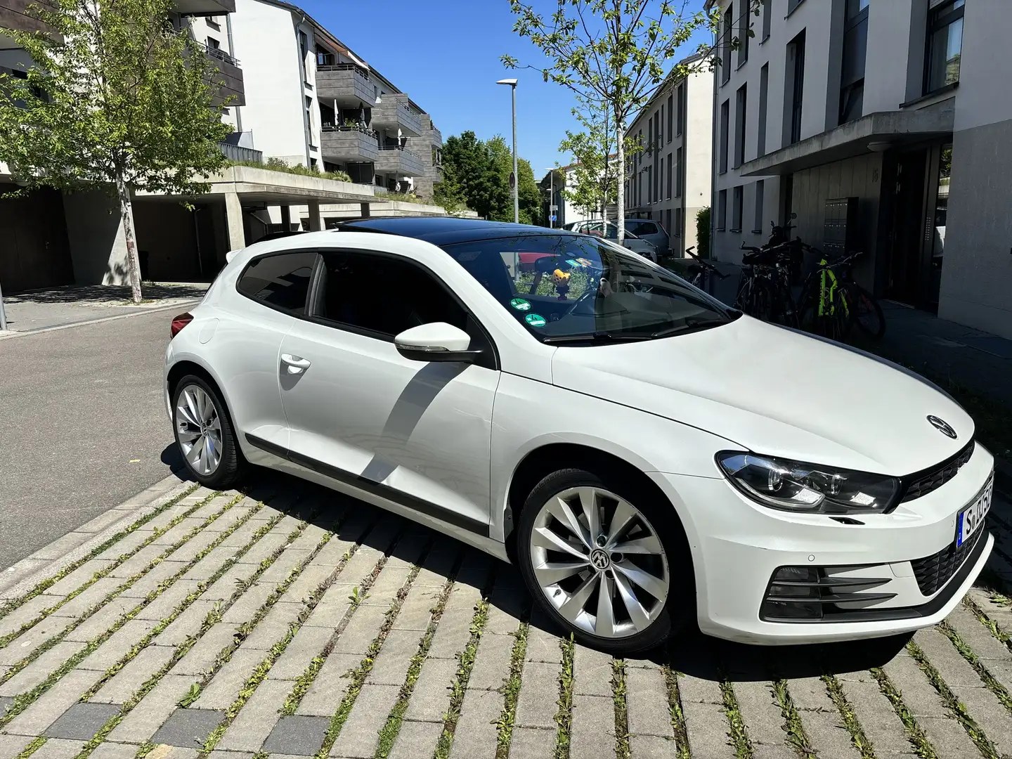 Volkswagen Scirocco Basis BMT/Start-Stopp Weiß - 2
