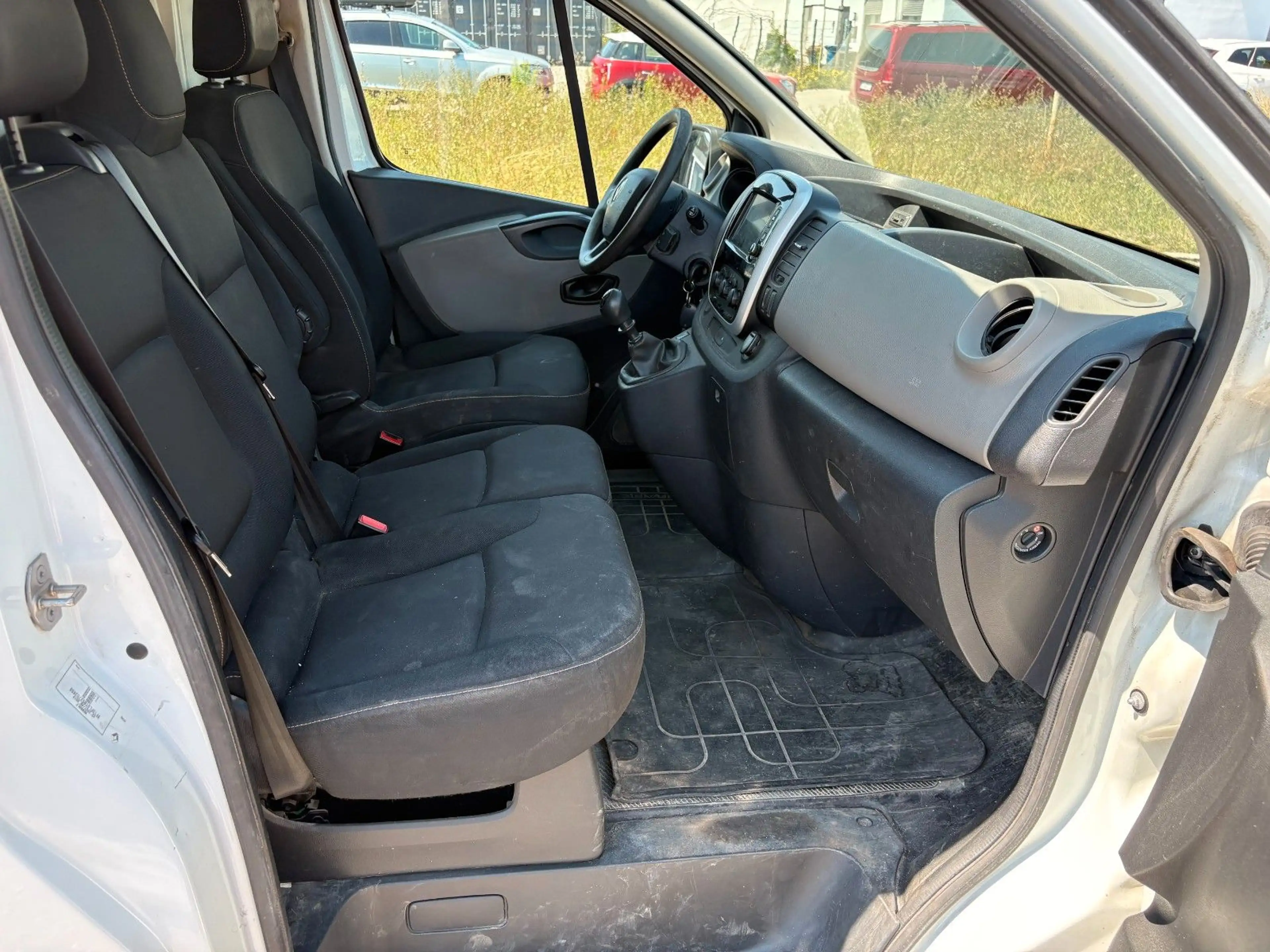 Renault Trafic Kasten L2H1 Komfort 1,6 Cdti Lange Radsta — photo 17