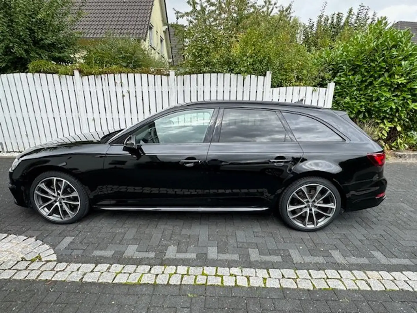 Audi S4 S4 Avant 3.0, AHK, Standhzg, ACC,B&O, Sitzhzg. Schwarz - 1