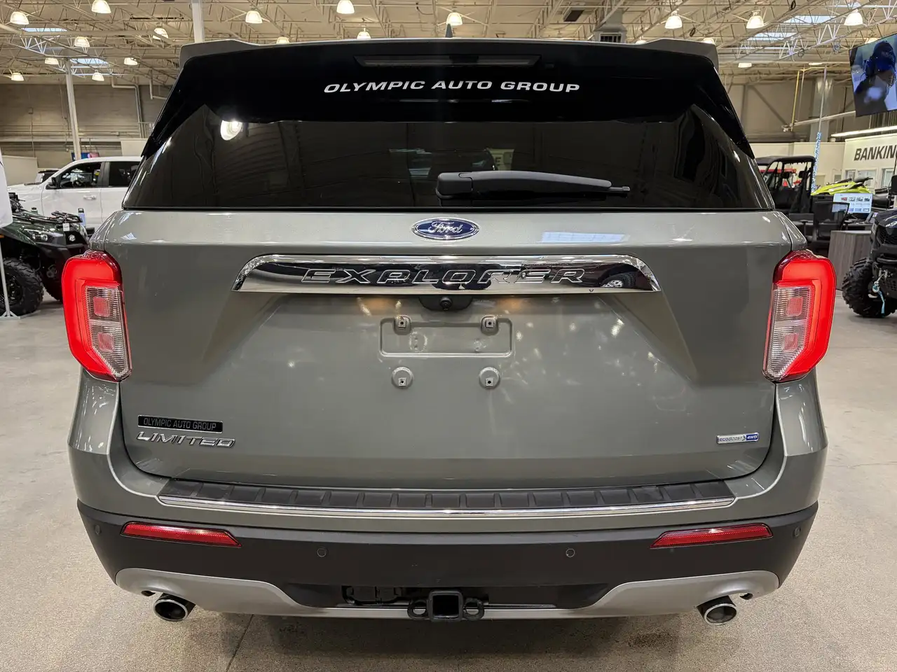 Ford Explorer снимка Ford Explorer
