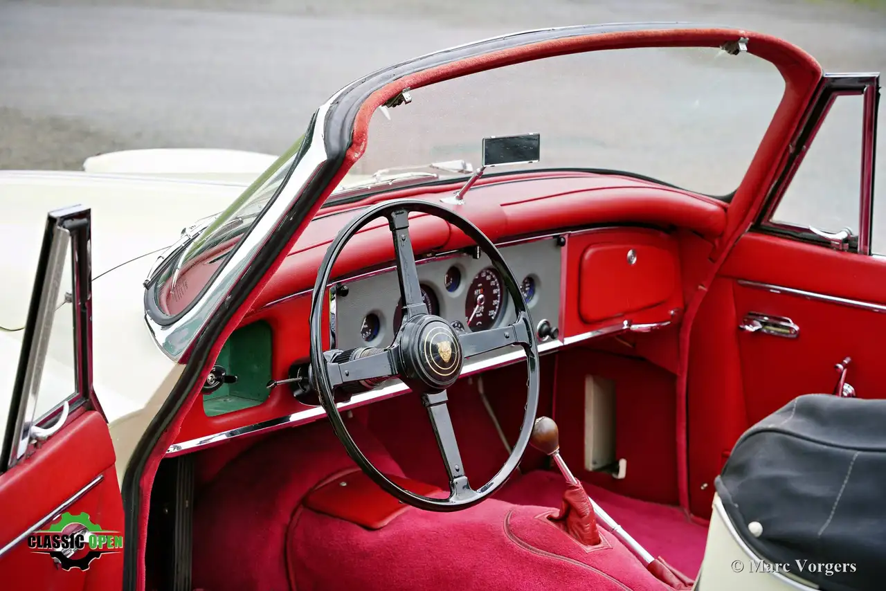 Jaguar XK150 DHC 3.4, foto 6