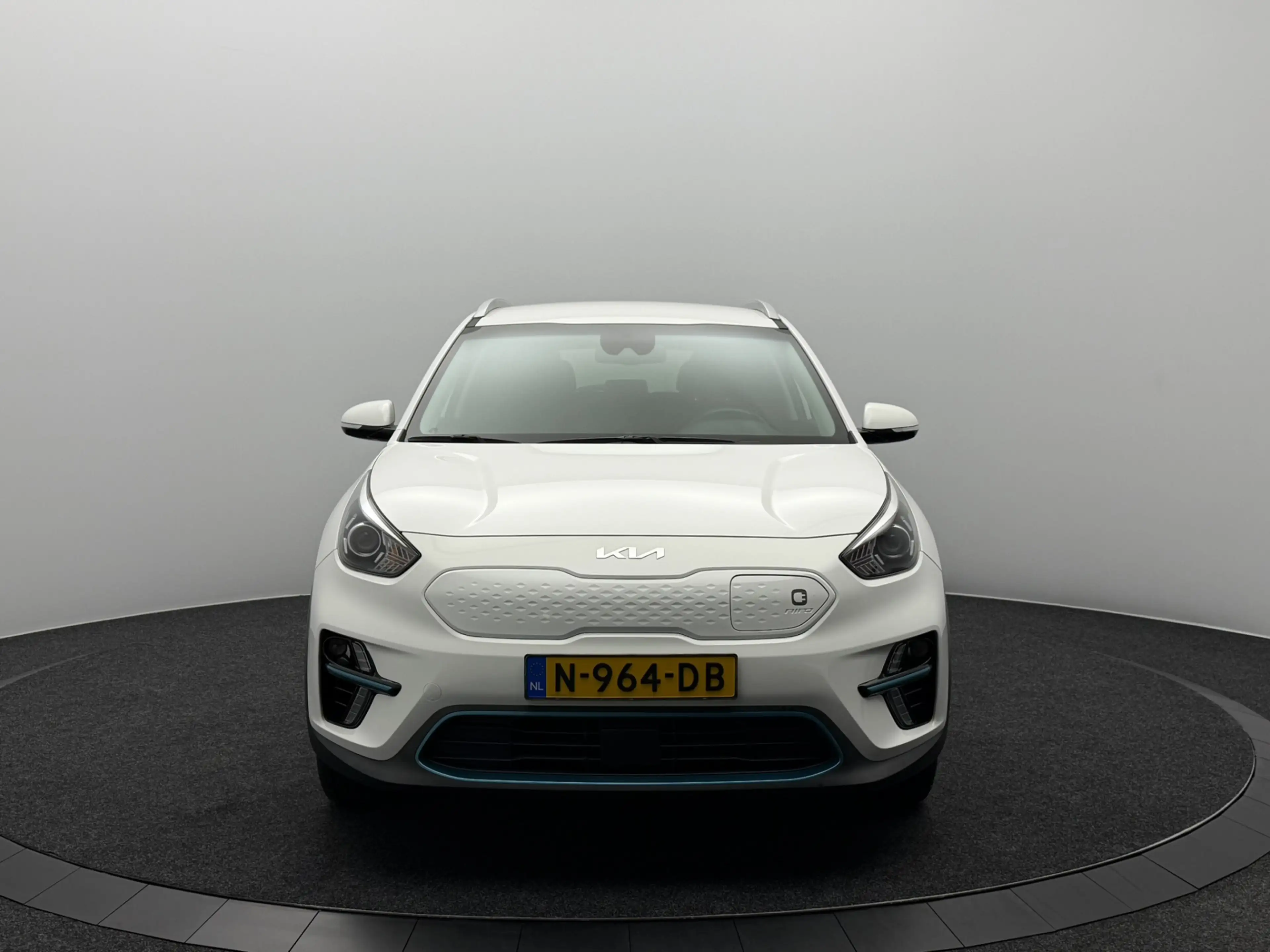 Kia e-Niro Edition 64 kWh SOH 93,8% | Camera | Stoel/Stuurver — photo 14