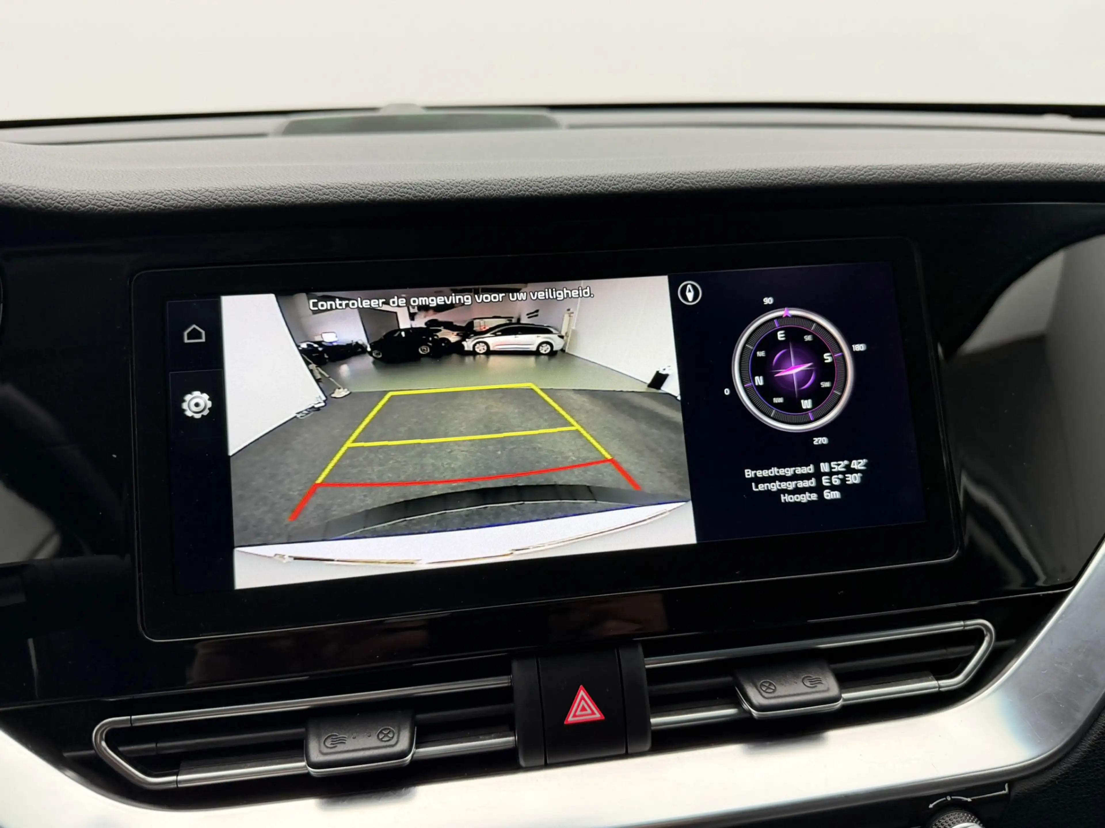 Kia e-Niro Edition 64 kWh SOH 93,8% | Camera | Stoel/Stuurver — photo 5