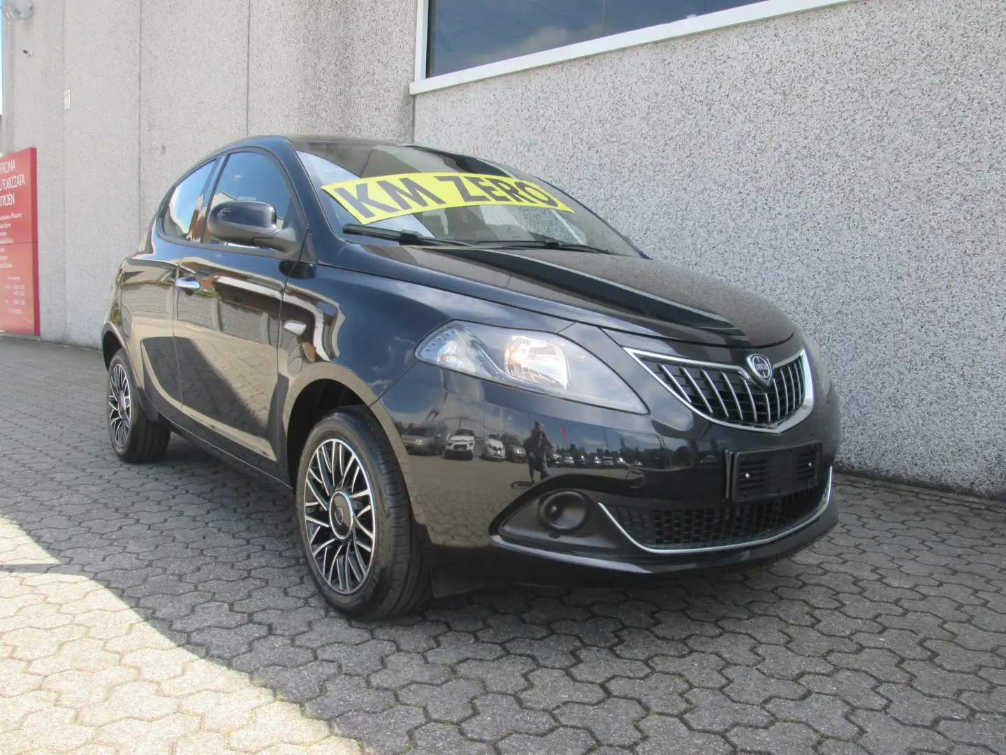 Lancia Ypsilon 1.0 firefly hybrid Platino KM0 PREZZO REALE Nero - 1
