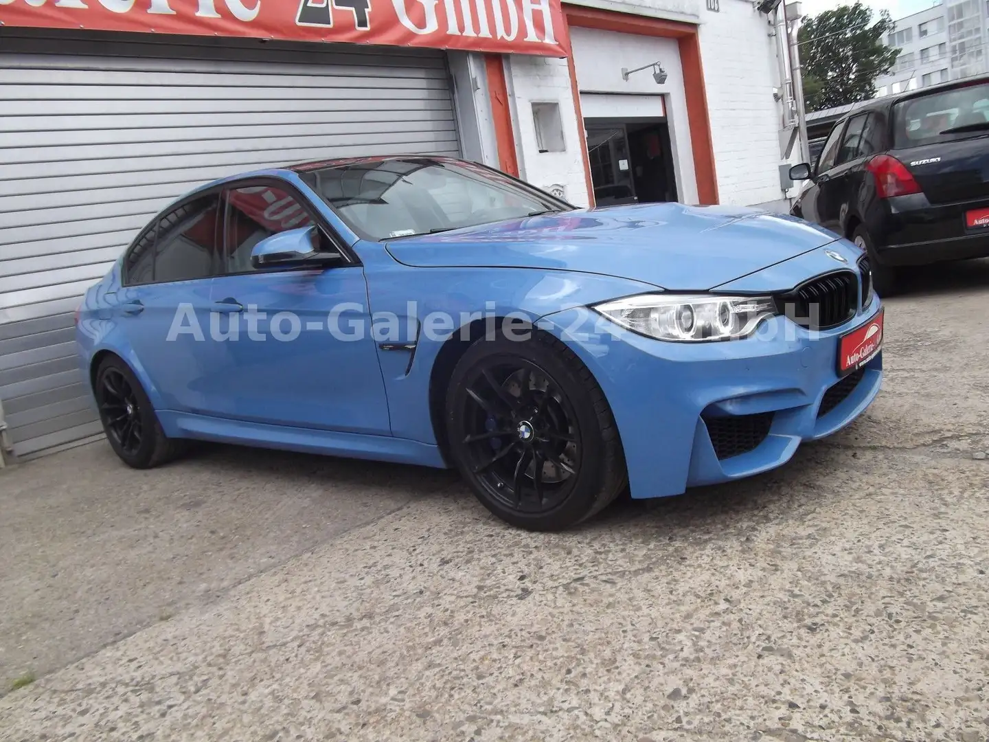 BMW M3 Lim 6 Gang, Navi, Leder, LED Blau - 2